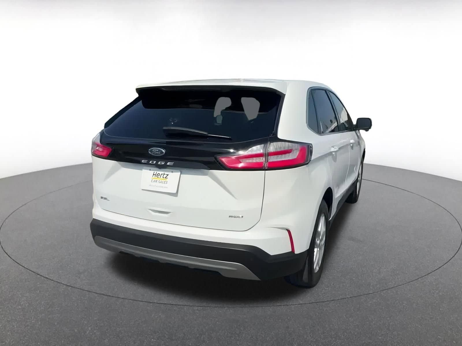 Thumbnail: 2024 Ford Edge - 14