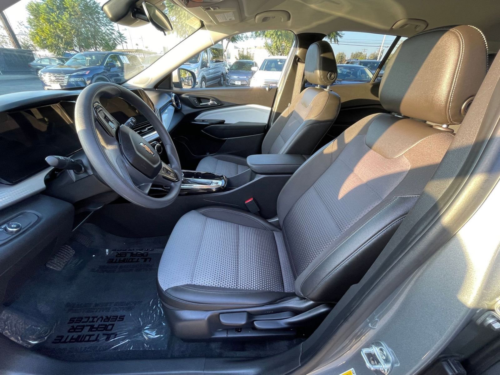 Thumbnail: 2025 Chevrolet Trax - 27