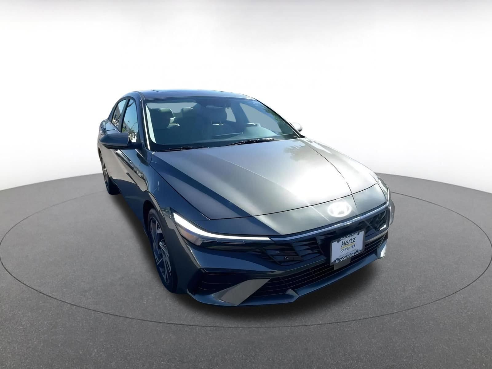 Thumbnail: 2025 Hyundai Elantra - 3