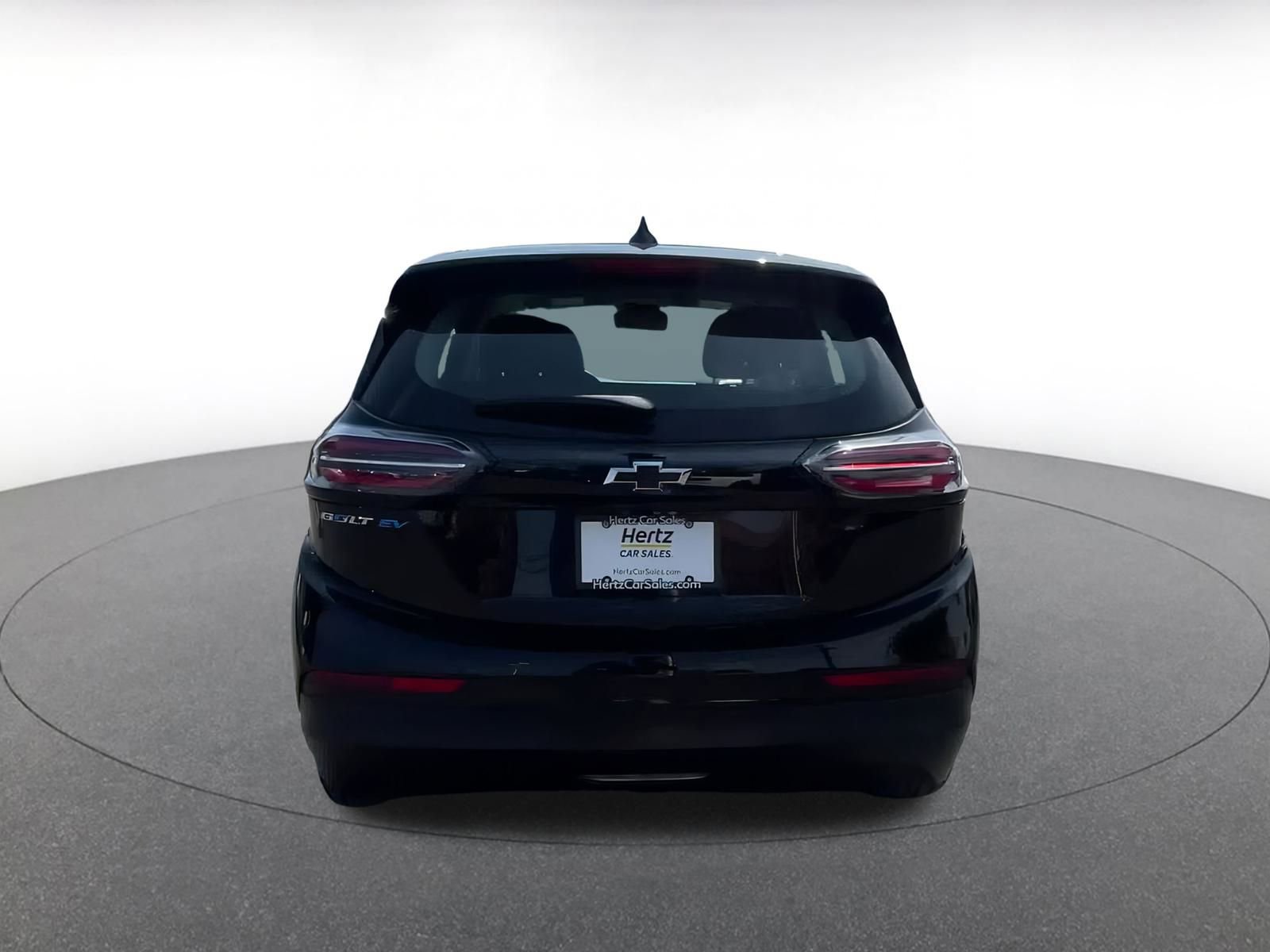 Thumbnail: 2023 Chevrolet Bolt EV - 12