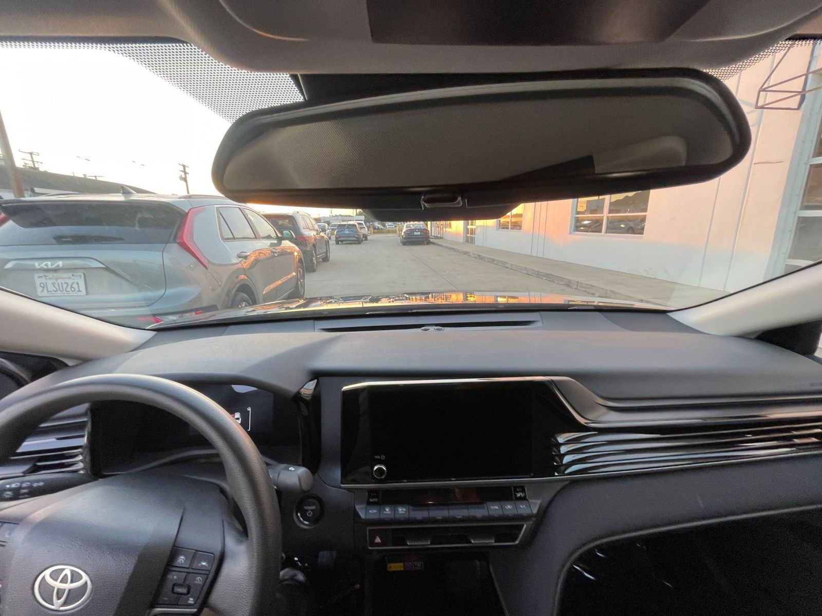 Thumbnail: 2025 Toyota Camry - 33