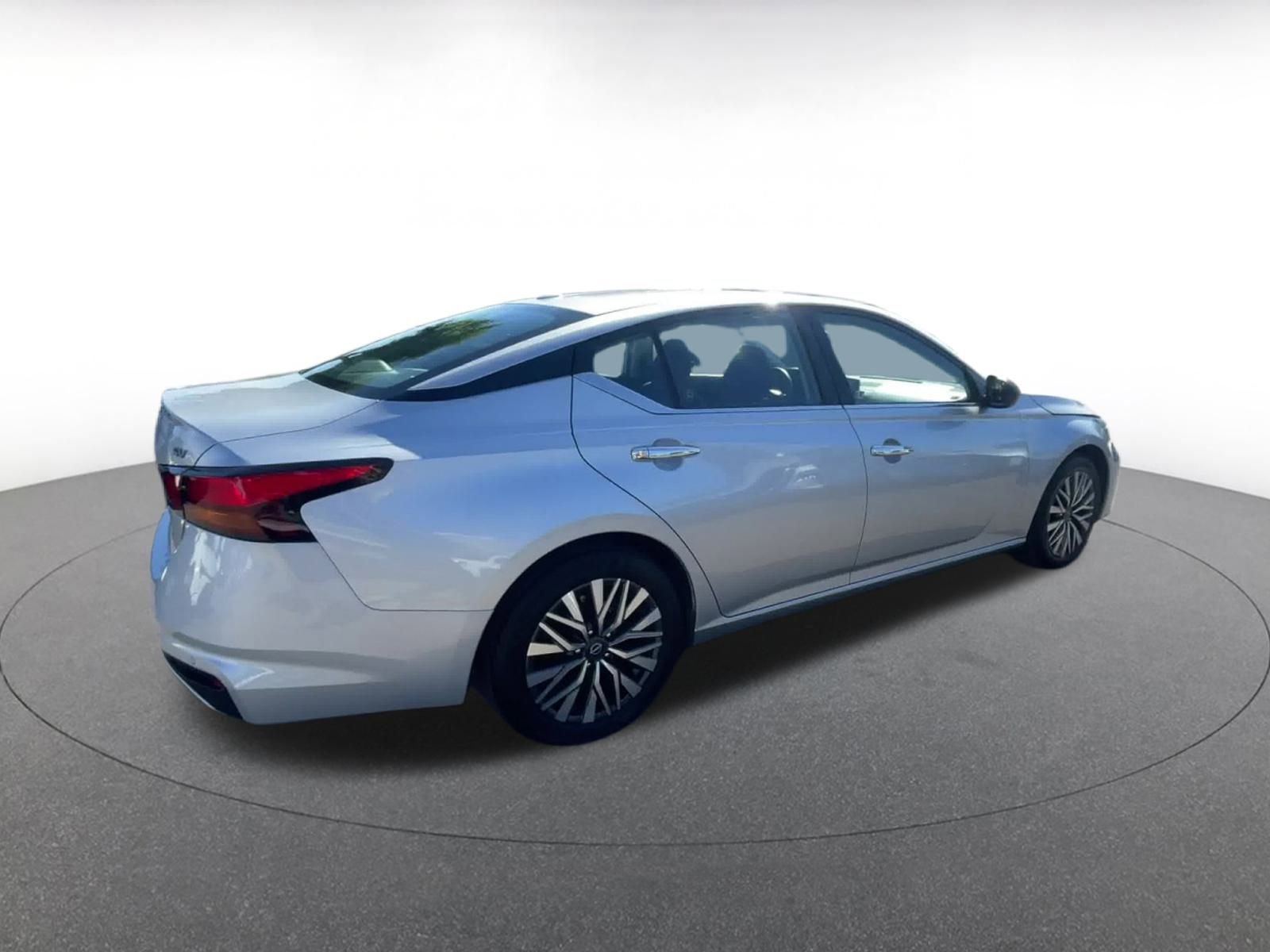 Thumbnail: 2024 Nissan Altima - 15