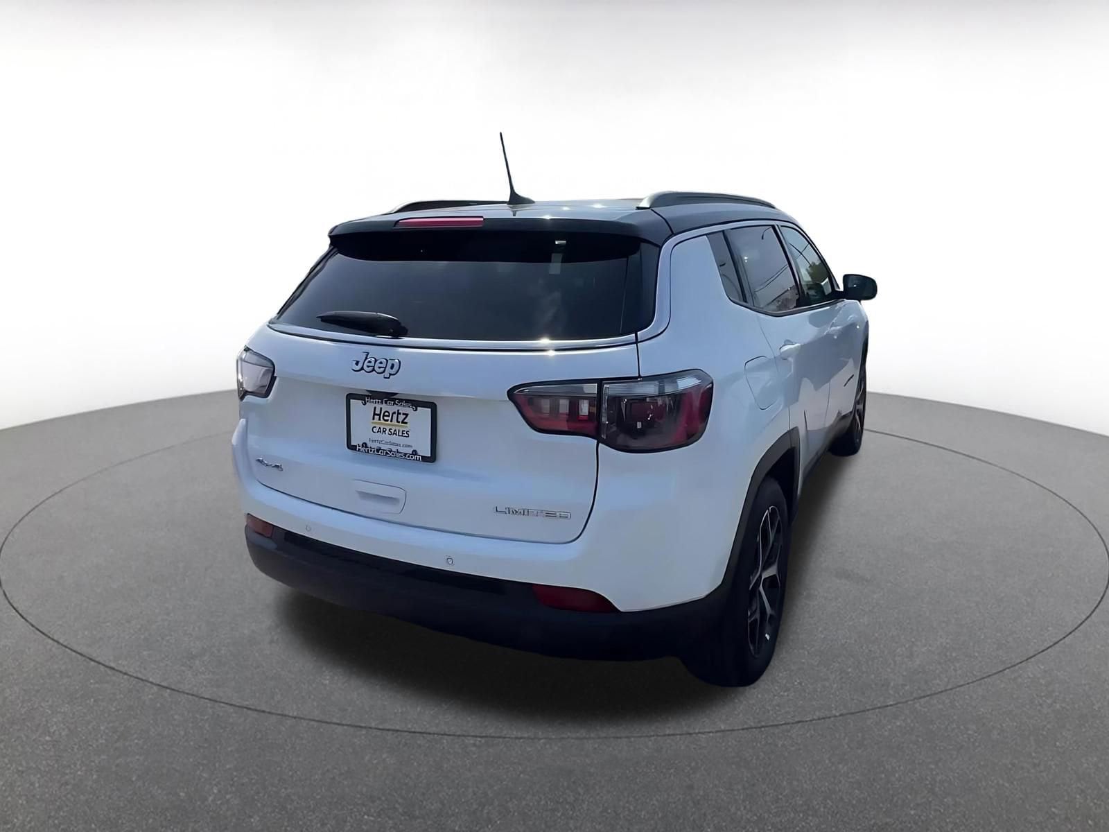 Thumbnail: 2025 Jeep Compass - 14