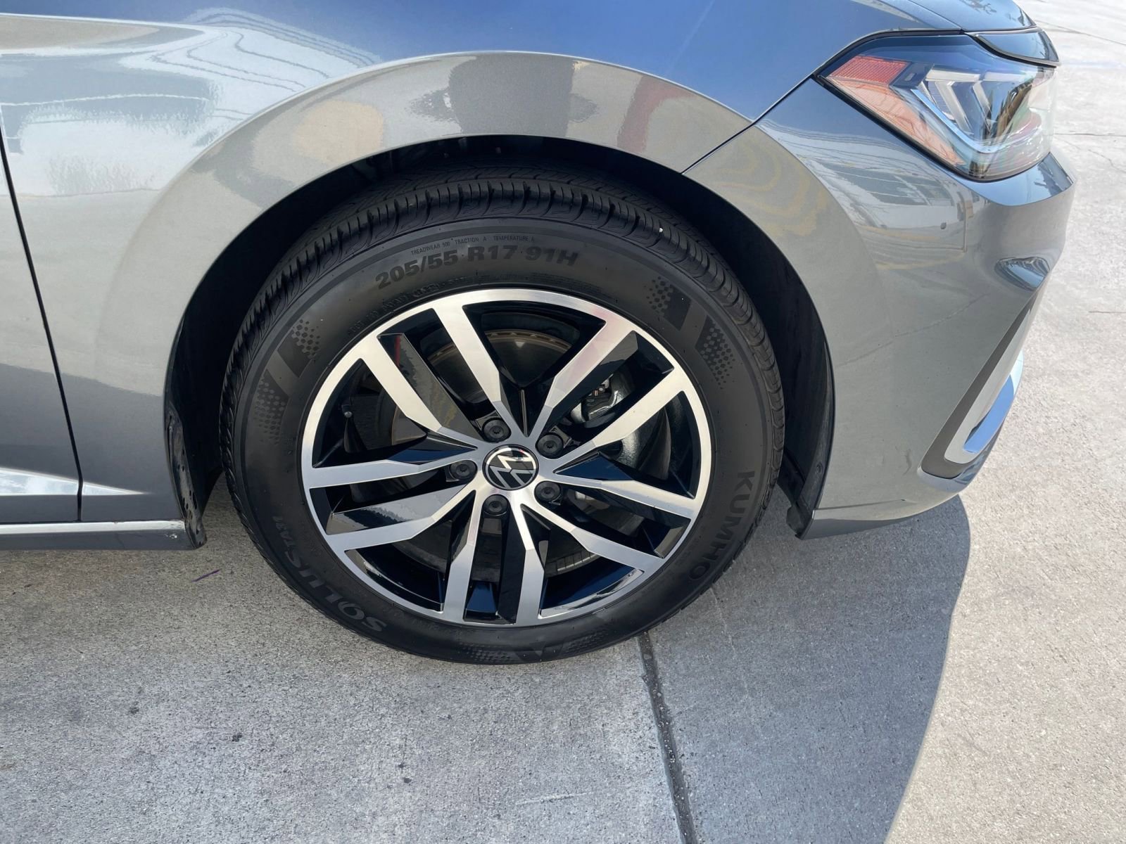 Thumbnail: 2025 Volkswagen Jetta - 30