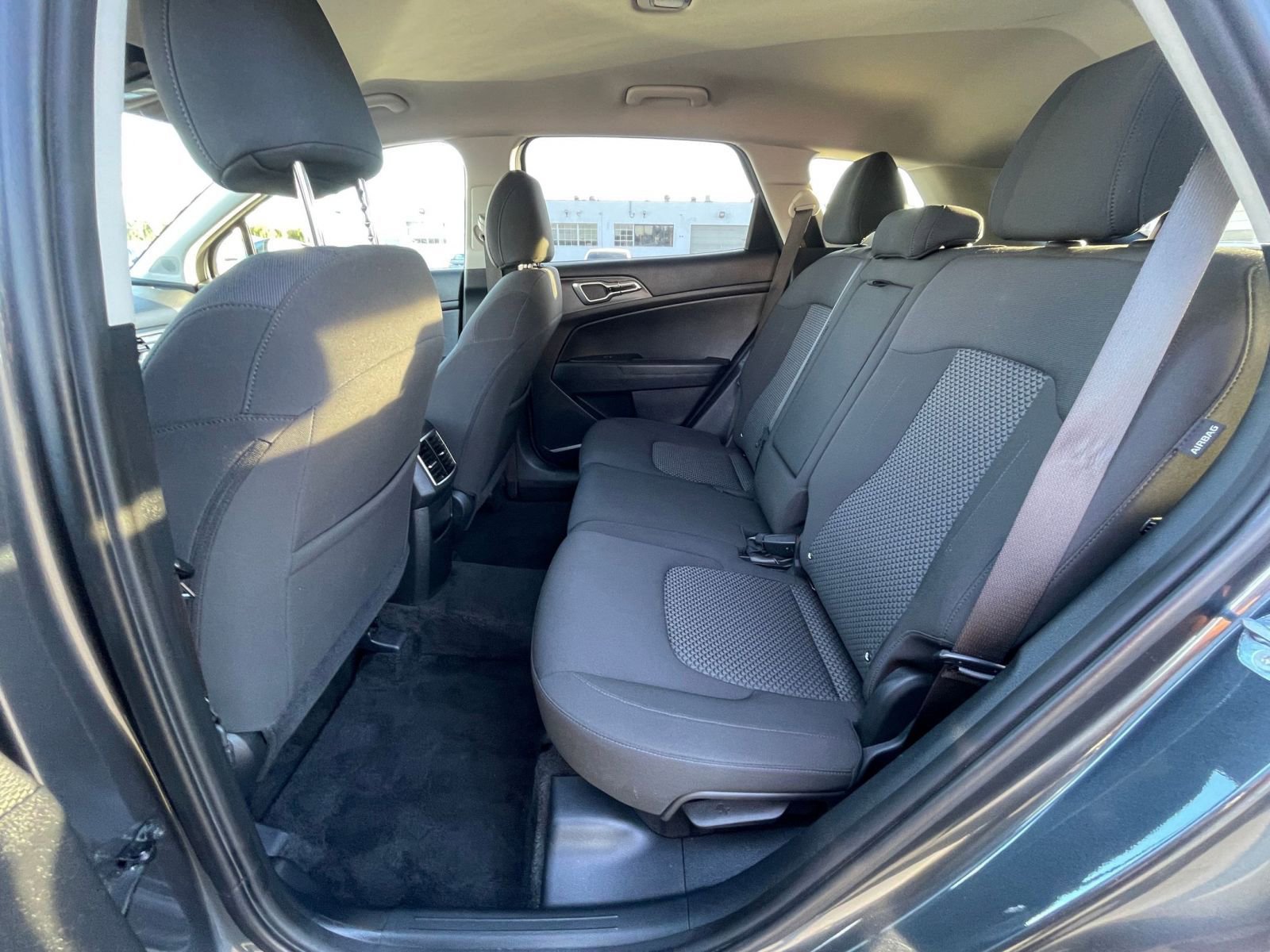 Thumbnail: 2025 Kia Sportage - 25