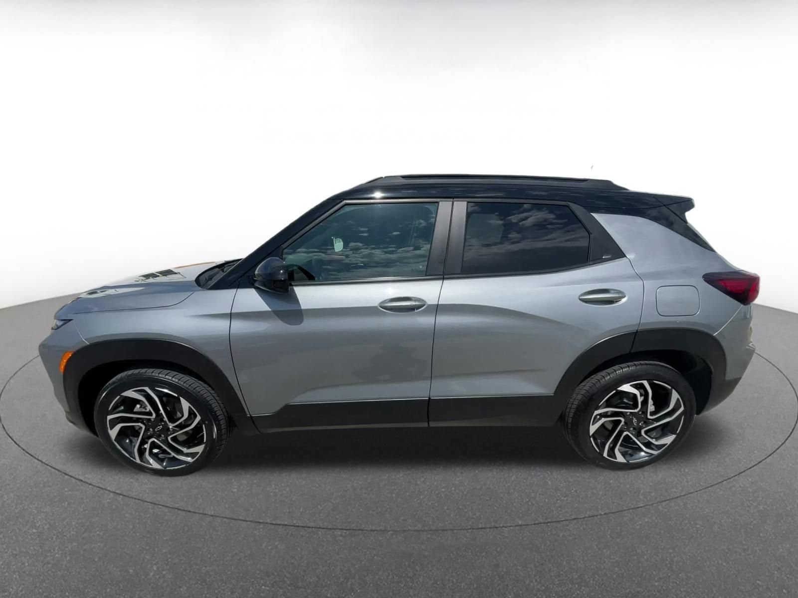 Thumbnail: 2024 Chevrolet TrailBlazer - 9