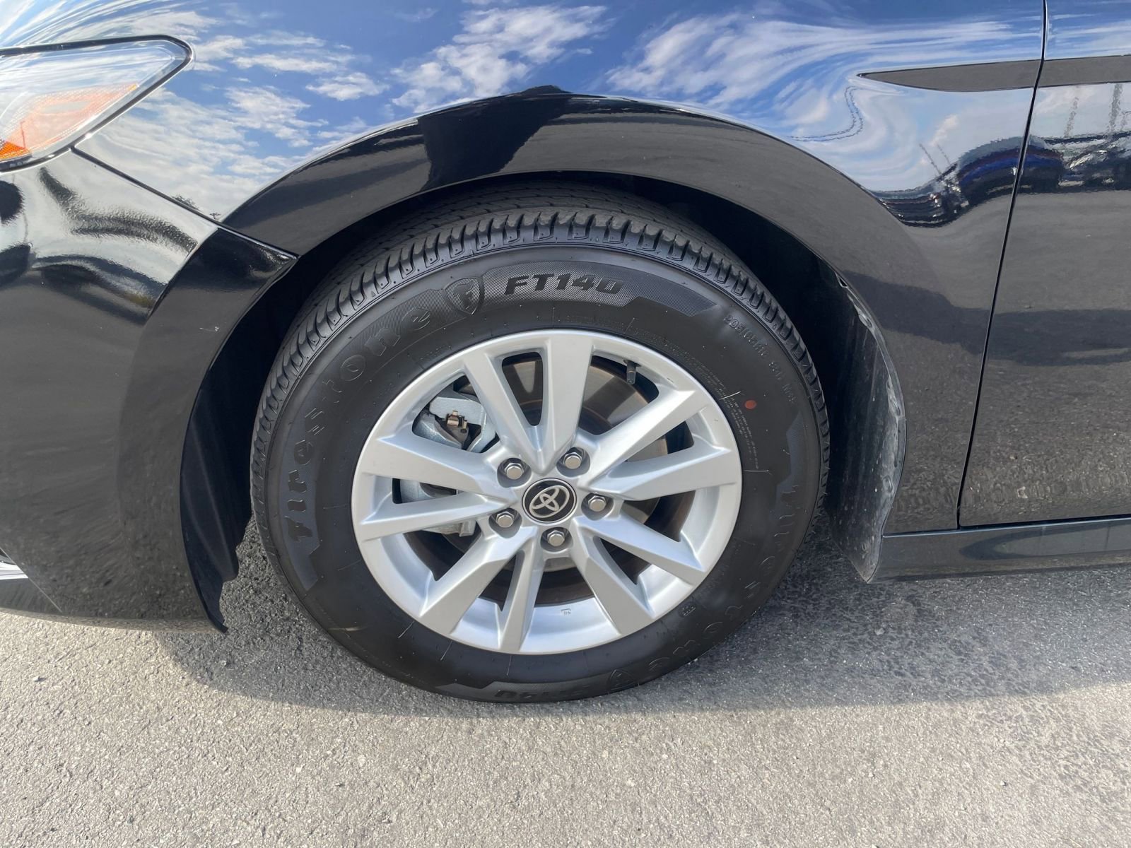 Thumbnail: 2025 Toyota Camry - 30