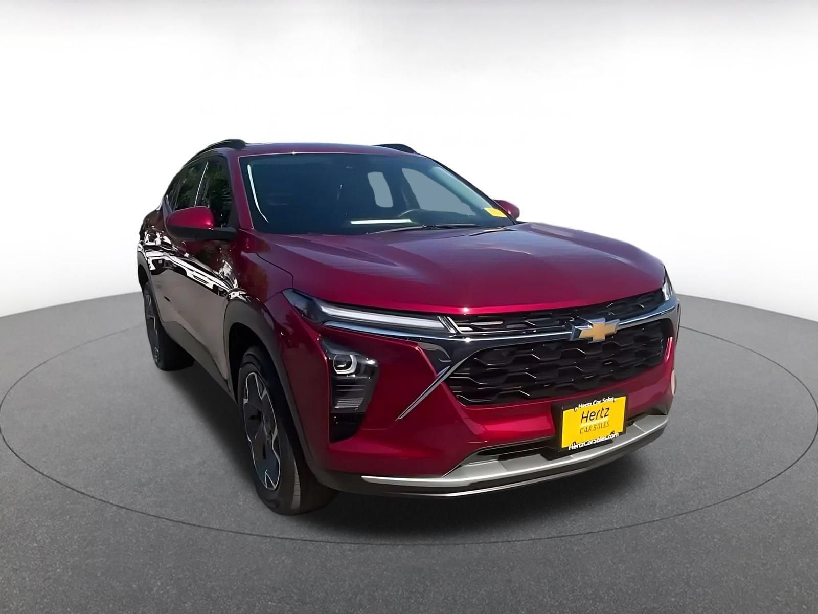 Thumbnail: 2025 Chevrolet Trax - 3