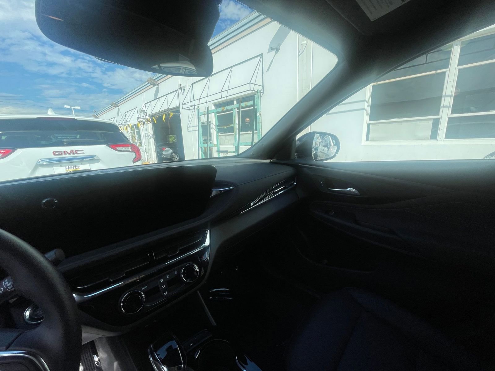 Thumbnail: 2025 Buick Envista - 35