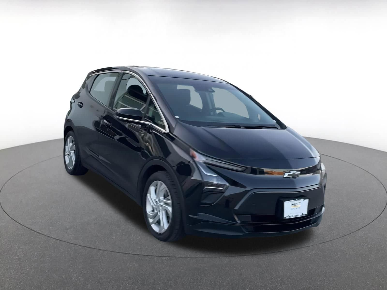 Thumbnail: 2023 Chevrolet Bolt EV - 3