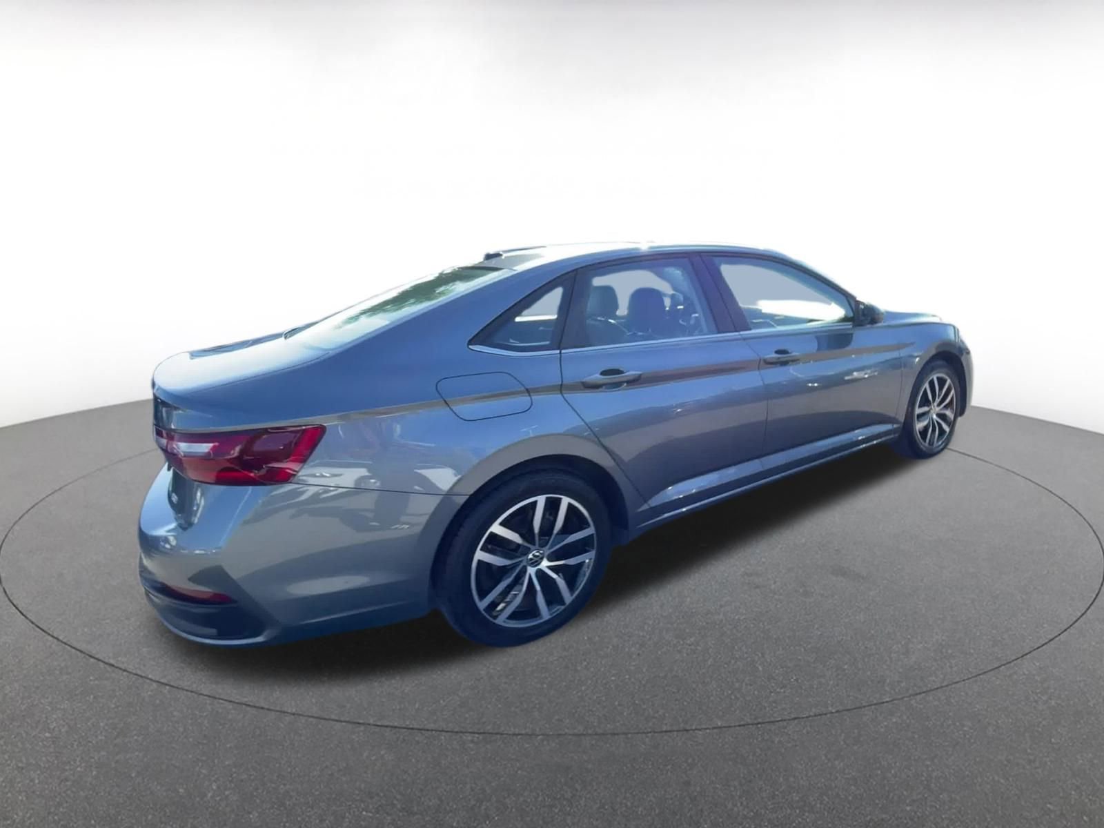 Thumbnail: 2025 Volkswagen Jetta - 15