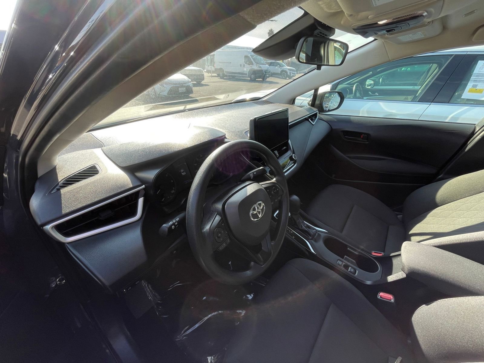 Thumbnail: 2025 Toyota Corolla - 34