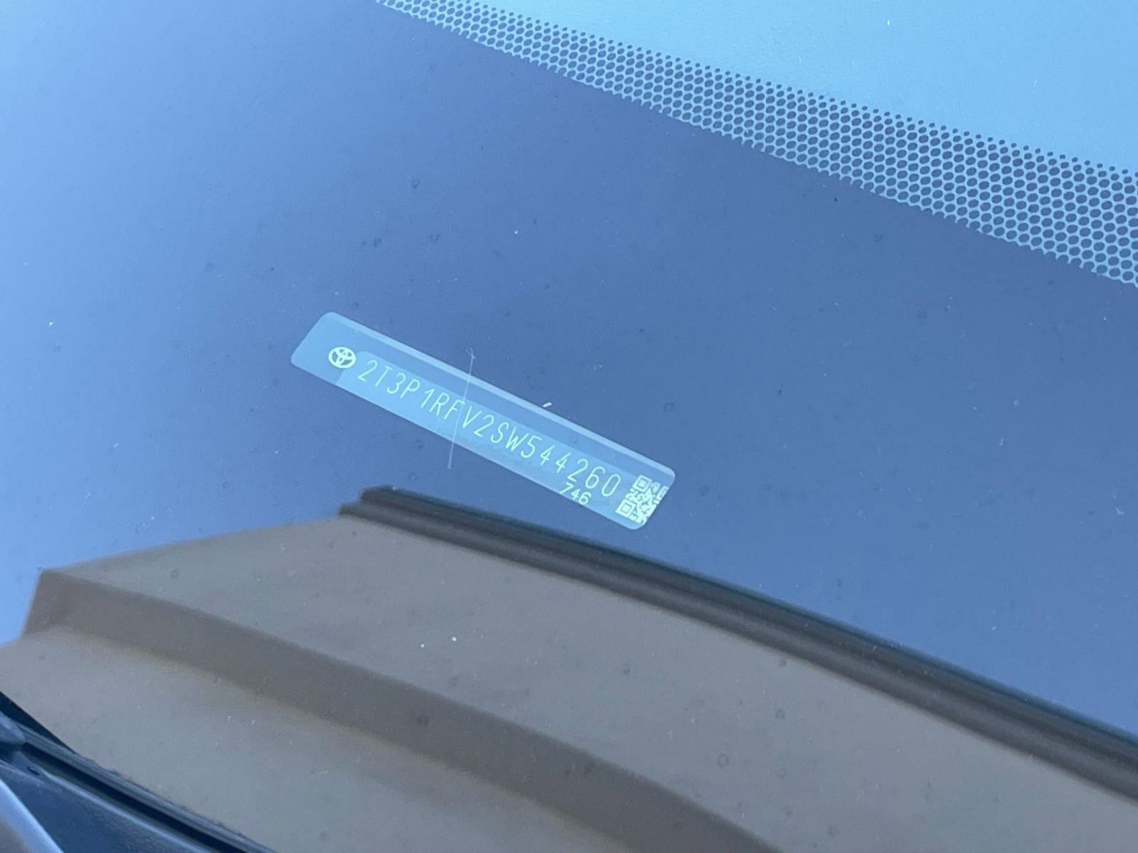 Thumbnail: 2025 Toyota RAV4 - 32