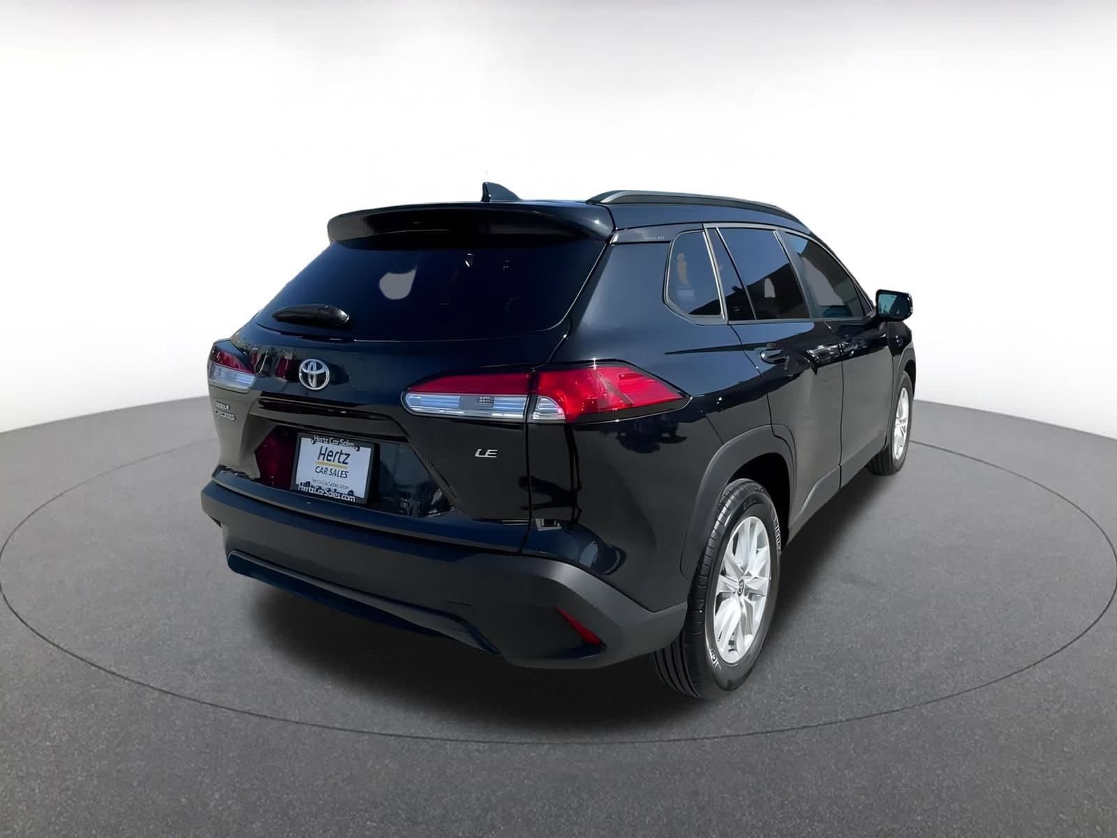 Thumbnail: 2025 Toyota Corolla Cross - 14