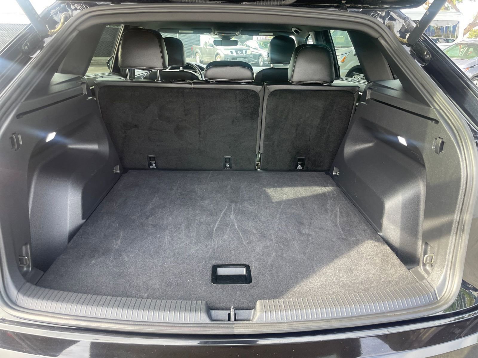 Thumbnail: 2025 Volkswagen Atlas - 31