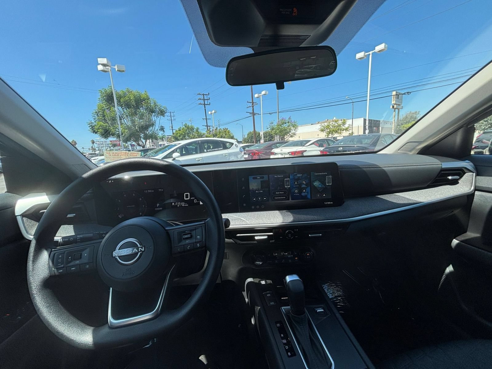 Thumbnail: 2026 Nissan Kicks - 33