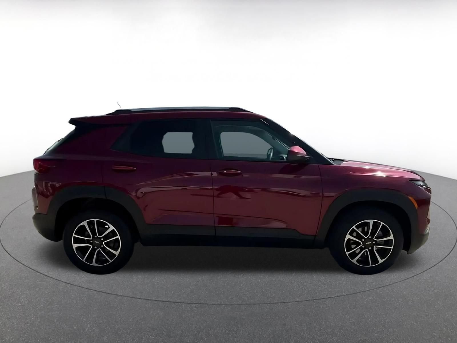 Thumbnail: 2025 Chevrolet TrailBlazer - 15