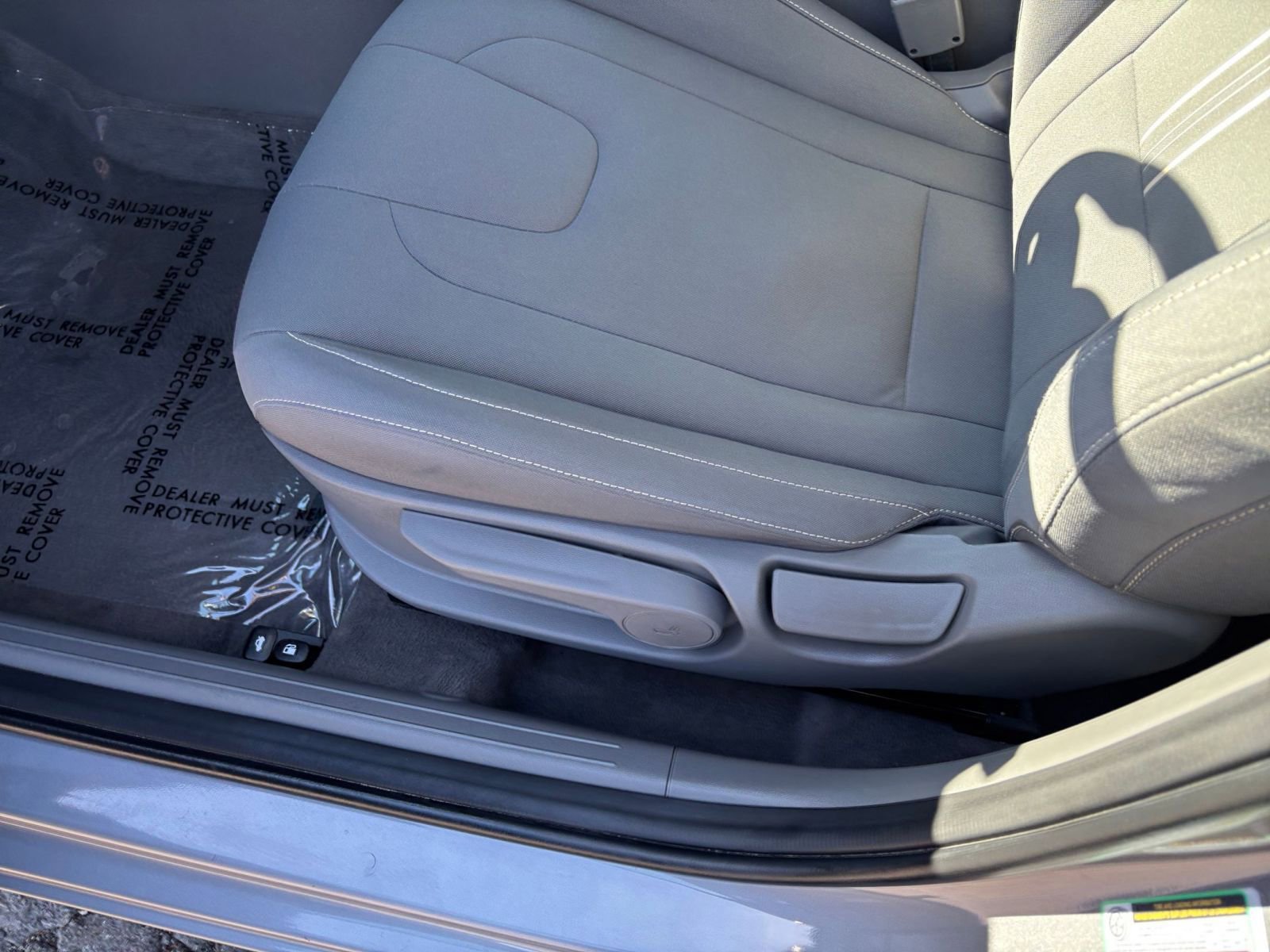 Thumbnail: 2025 Hyundai Elantra - 23