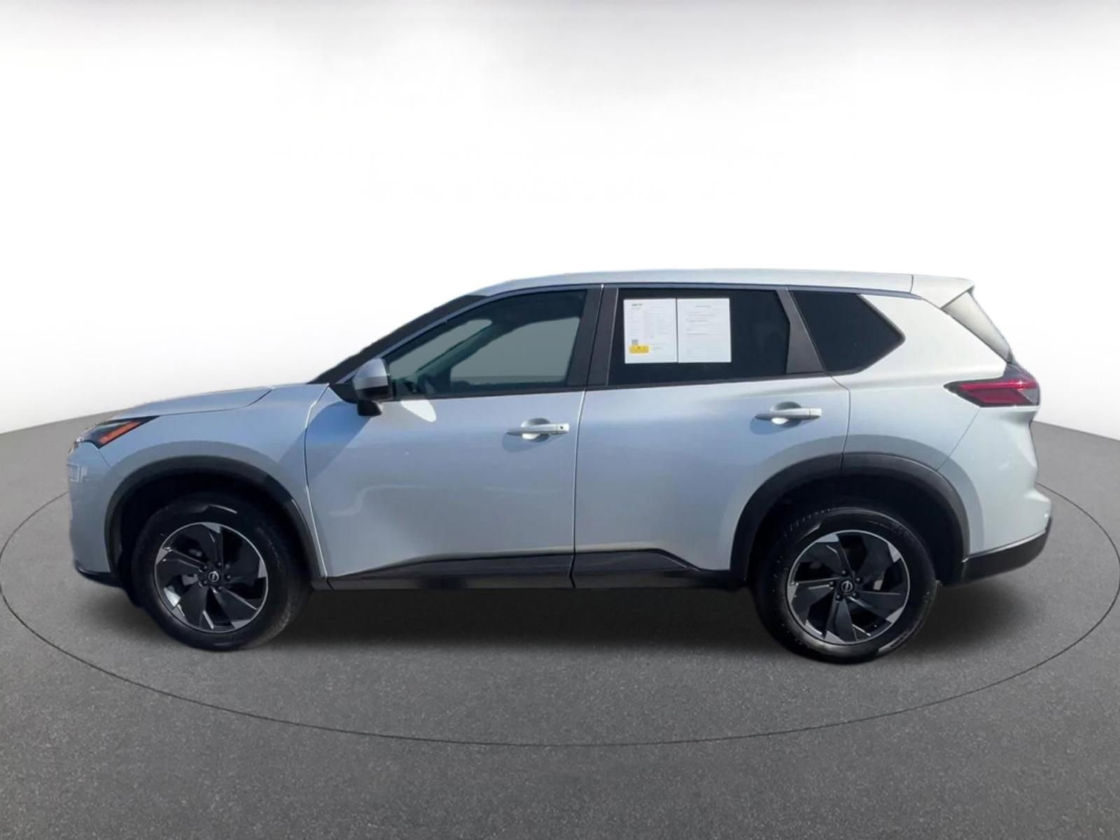 Thumbnail: 2025 Nissan Rogue - 9