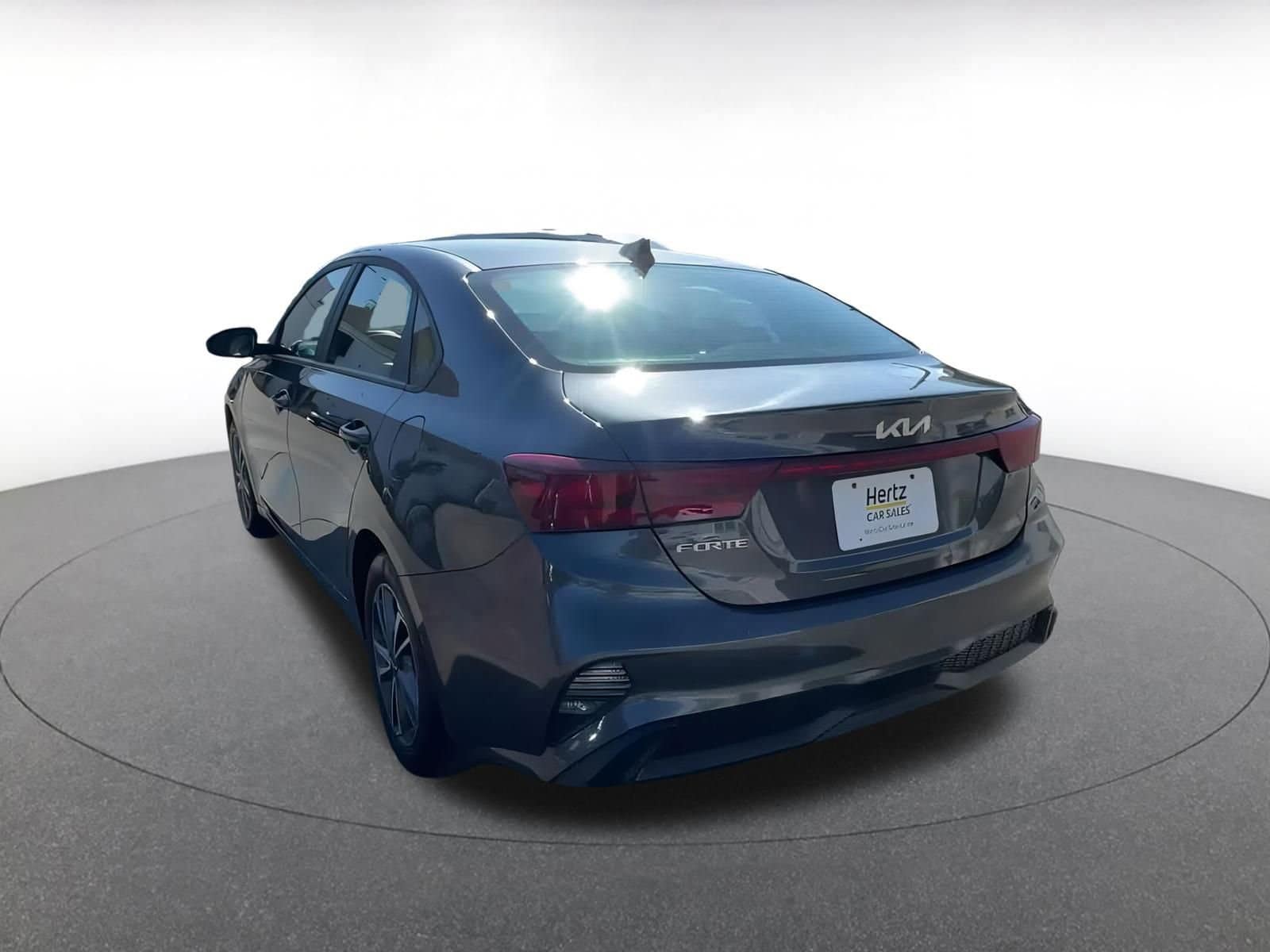 Thumbnail: 2024 Kia Forte - 11