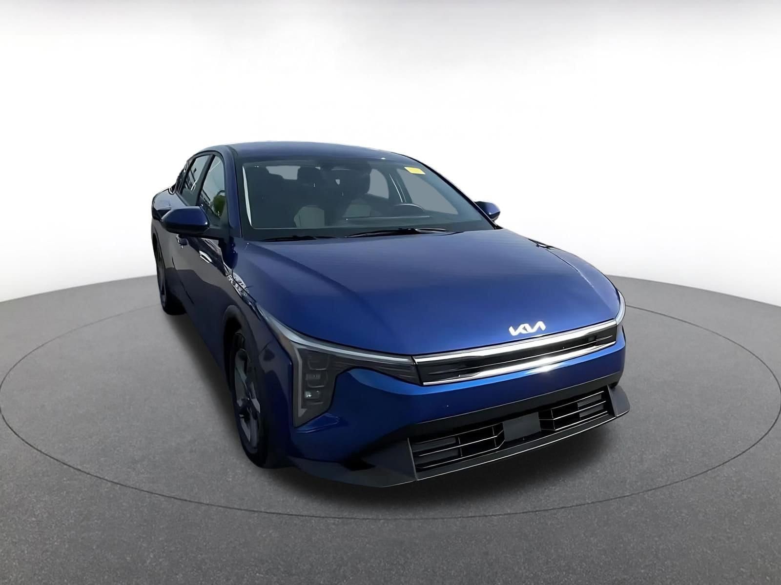 Thumbnail: 2025 Kia K4 - 3