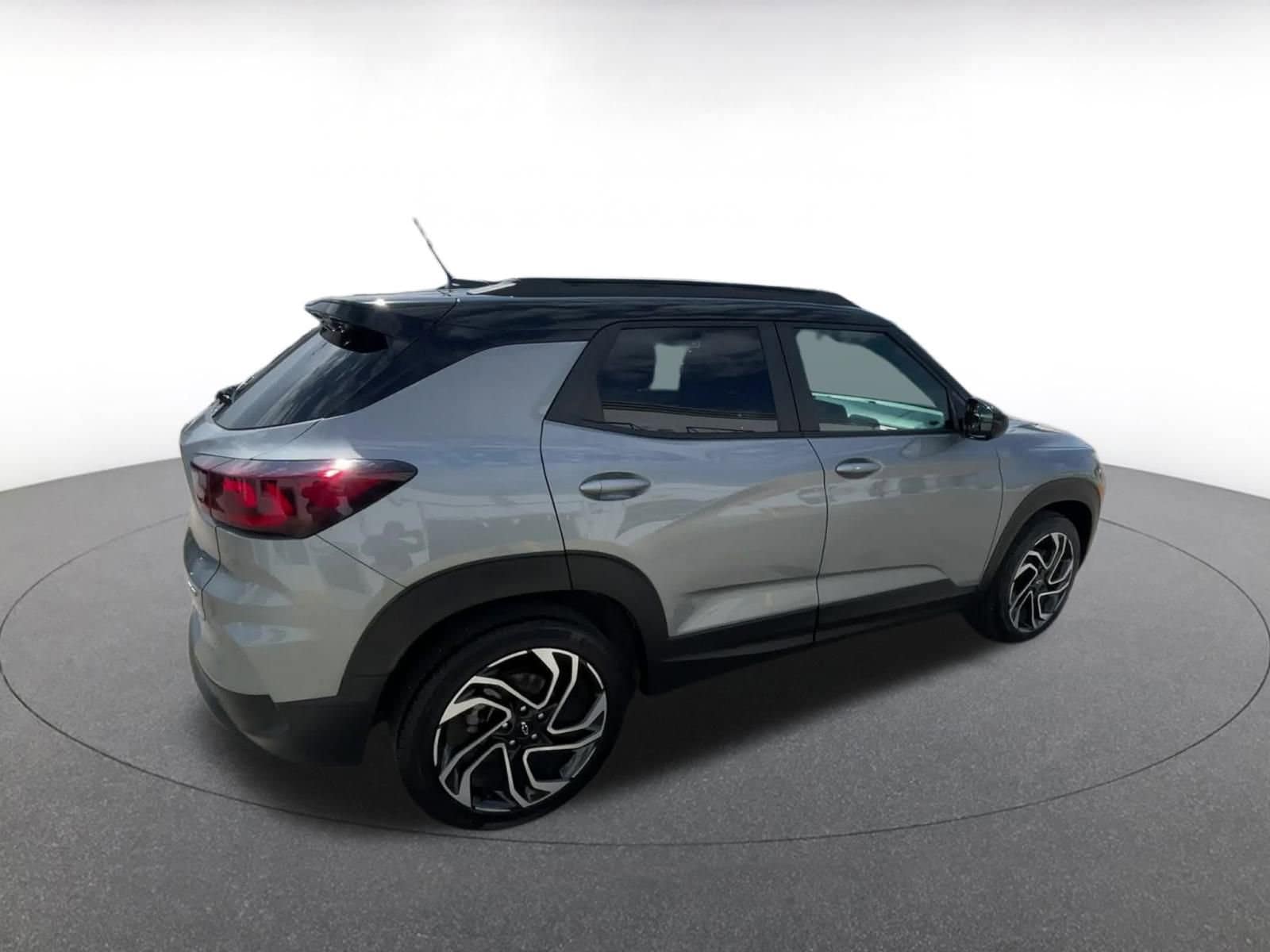 Thumbnail: 2024 Chevrolet TrailBlazer - 15
