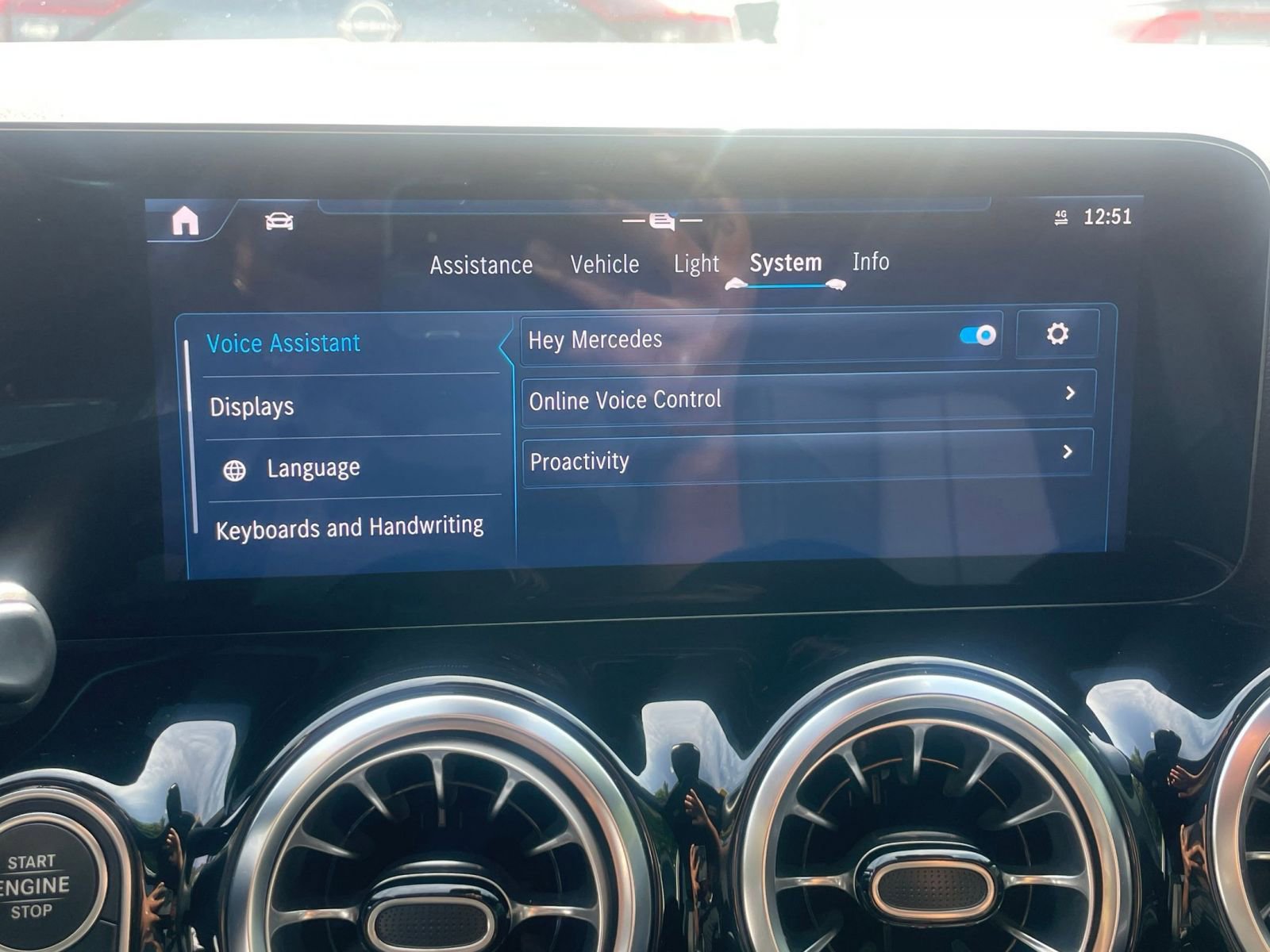 Thumbnail: 2025 Mercedes-Benz GLA - 21