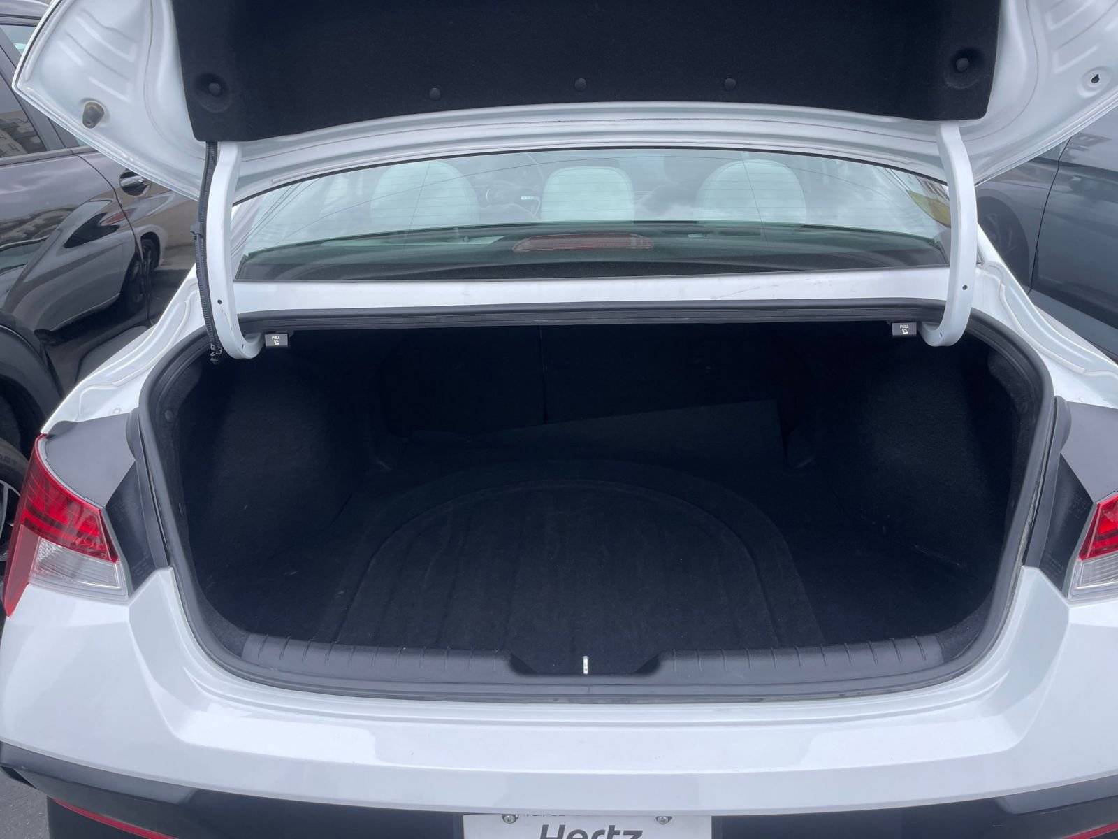 Thumbnail: 2025 Hyundai Elantra - 34