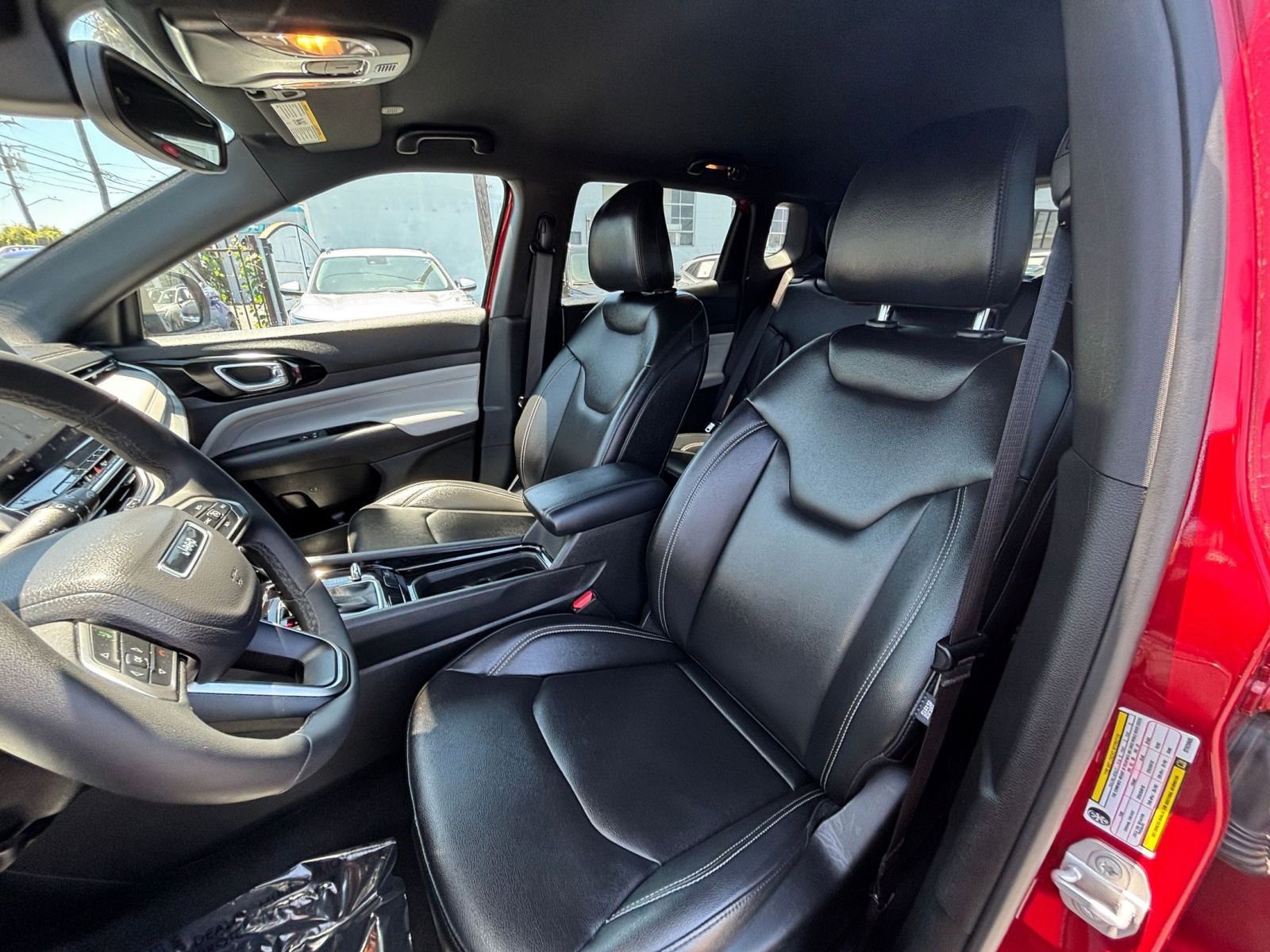Thumbnail: 2025 Jeep Compass - 28