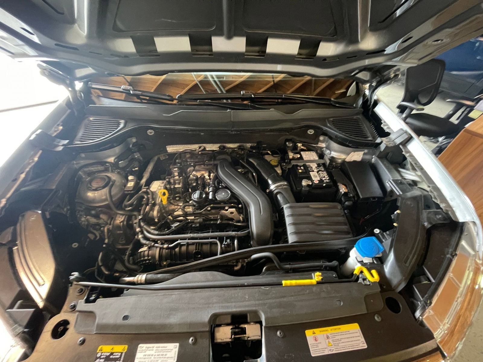 2024 Volkswagen Taos S 32