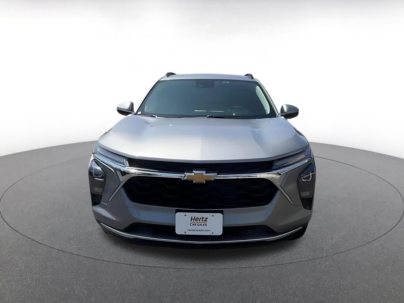 Thumbnail: 2025 Chevrolet Trax - 4