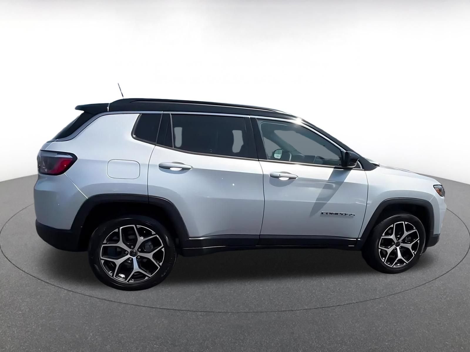 Thumbnail: 2025 Jeep Compass - 12