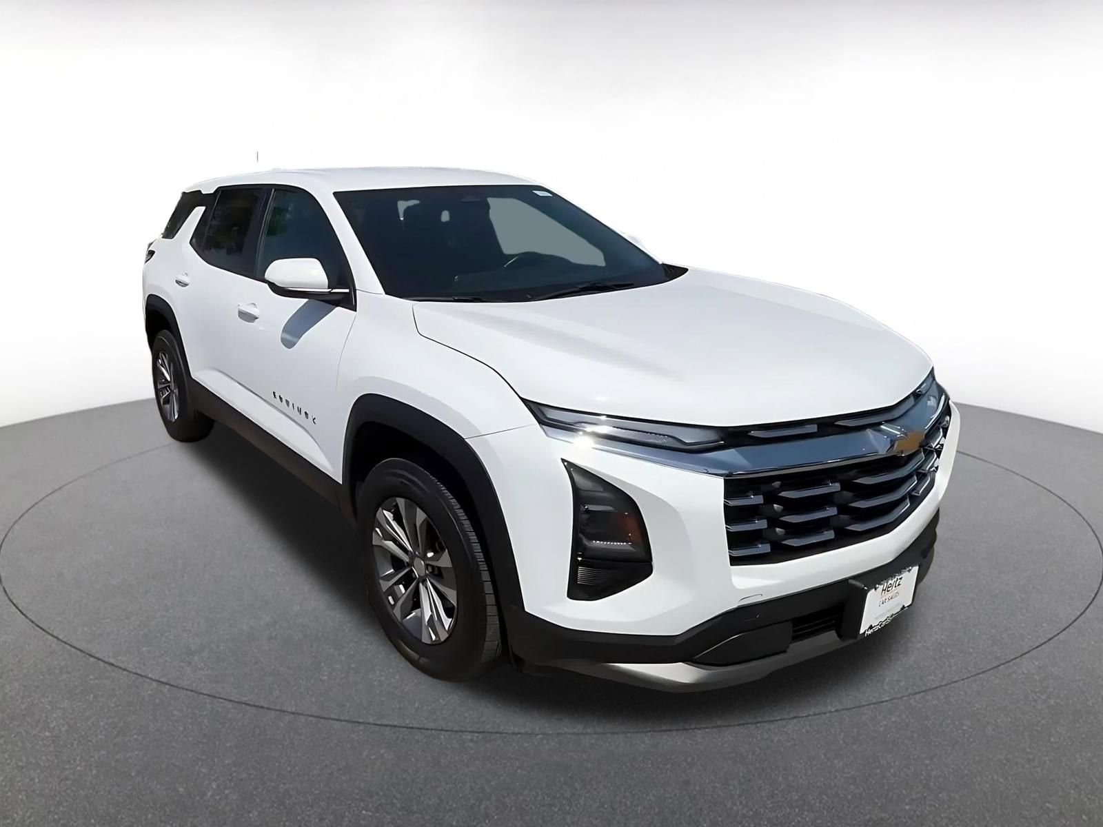 Thumbnail: 2025 Chevrolet Equinox - 3