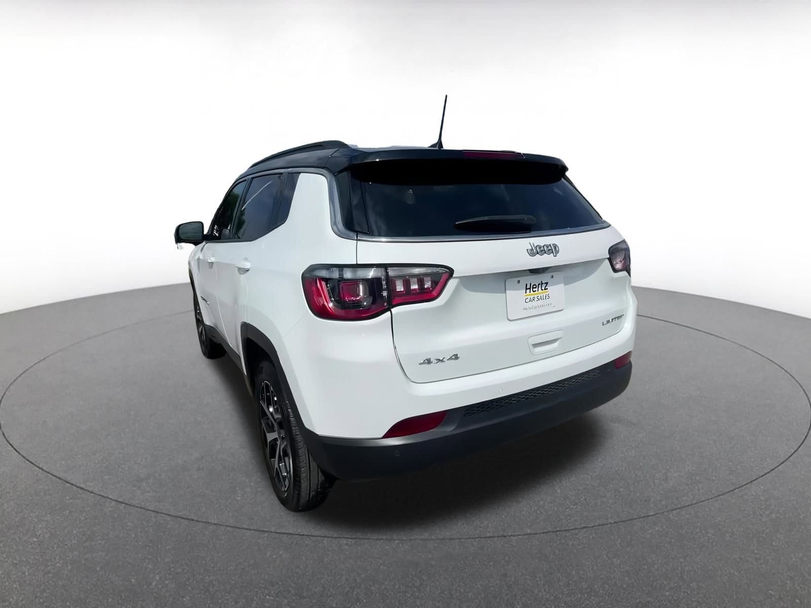 Thumbnail: 2025 Jeep Compass - 11