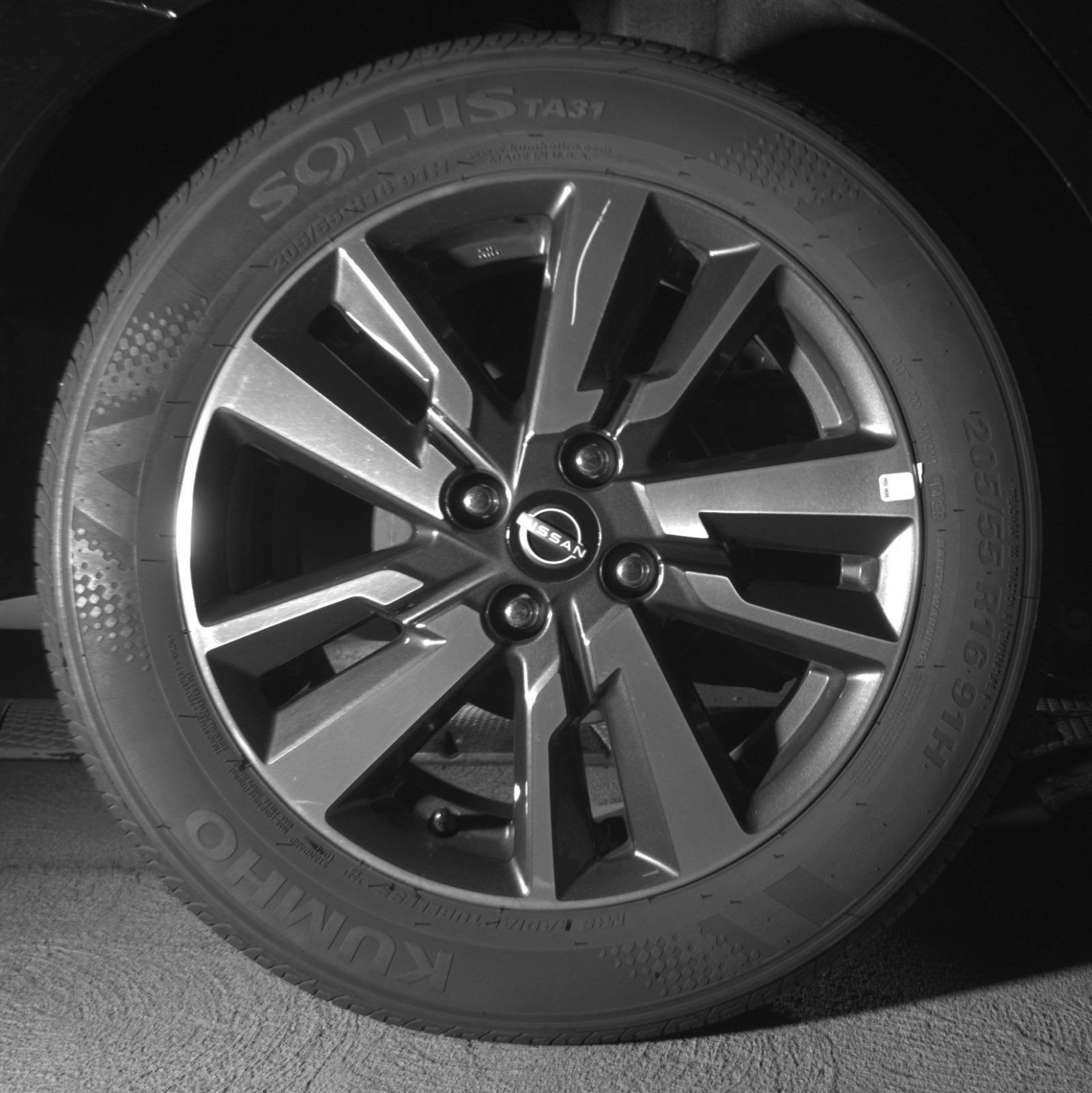 Thumbnail: 2025 Nissan Versa - 18