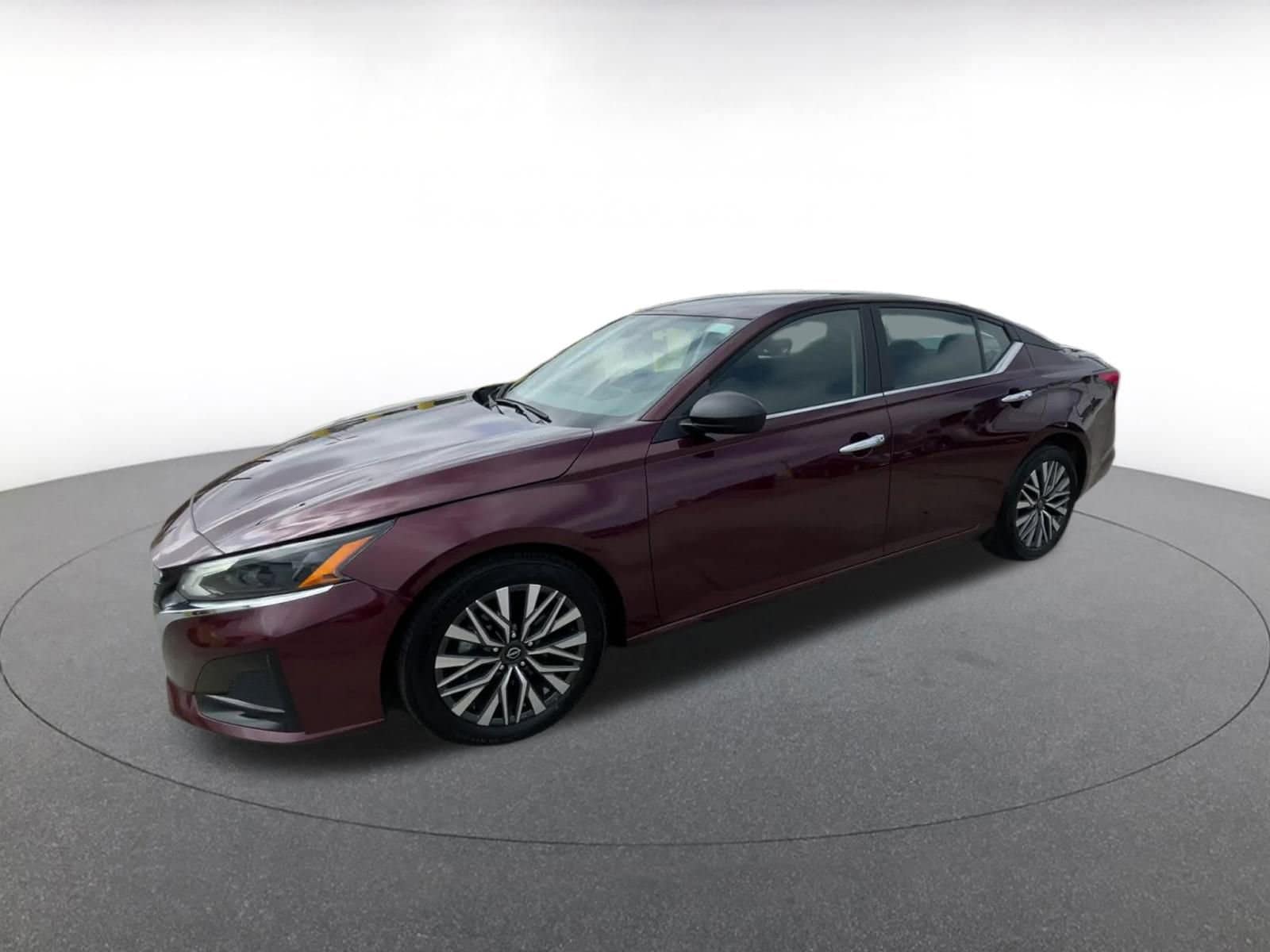 Thumbnail: 2024 Nissan Altima - 8