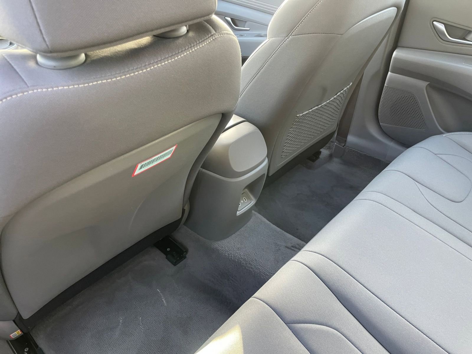 Thumbnail: 2025 Hyundai Elantra - 24