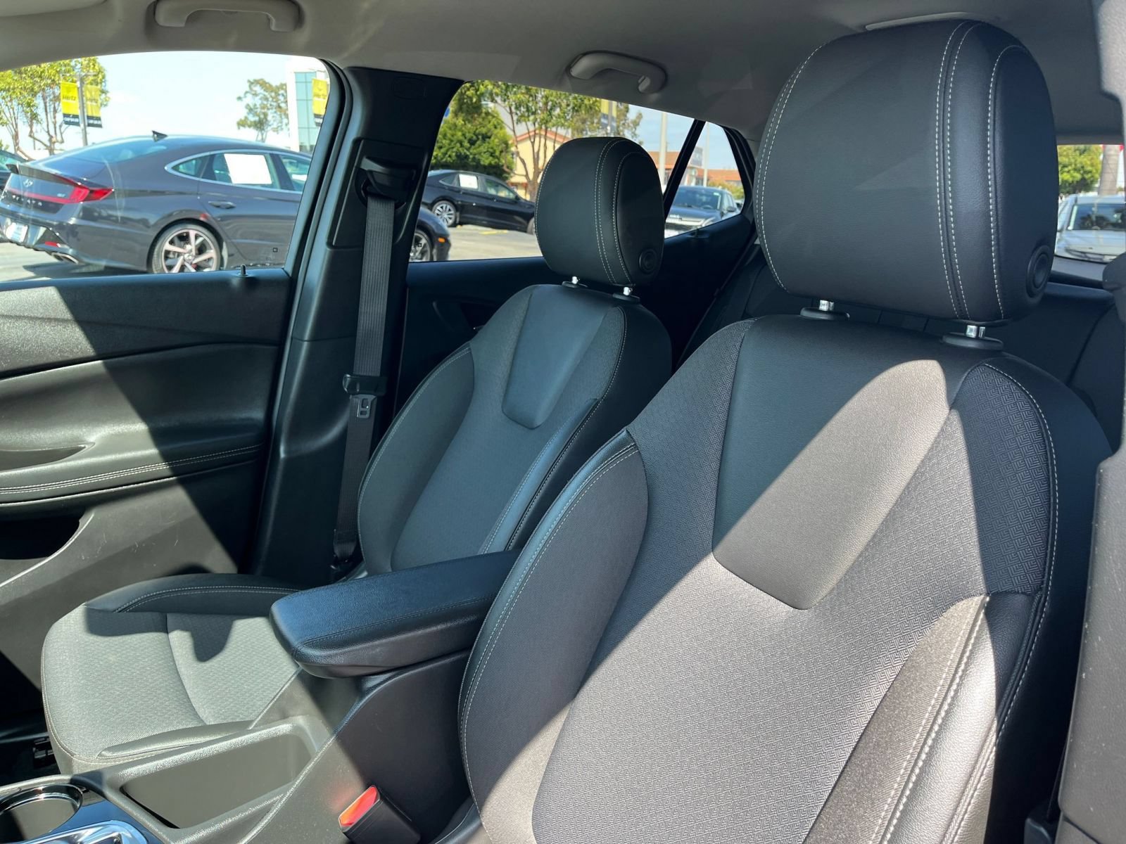 Thumbnail: 2025 Buick Encore GX - 28