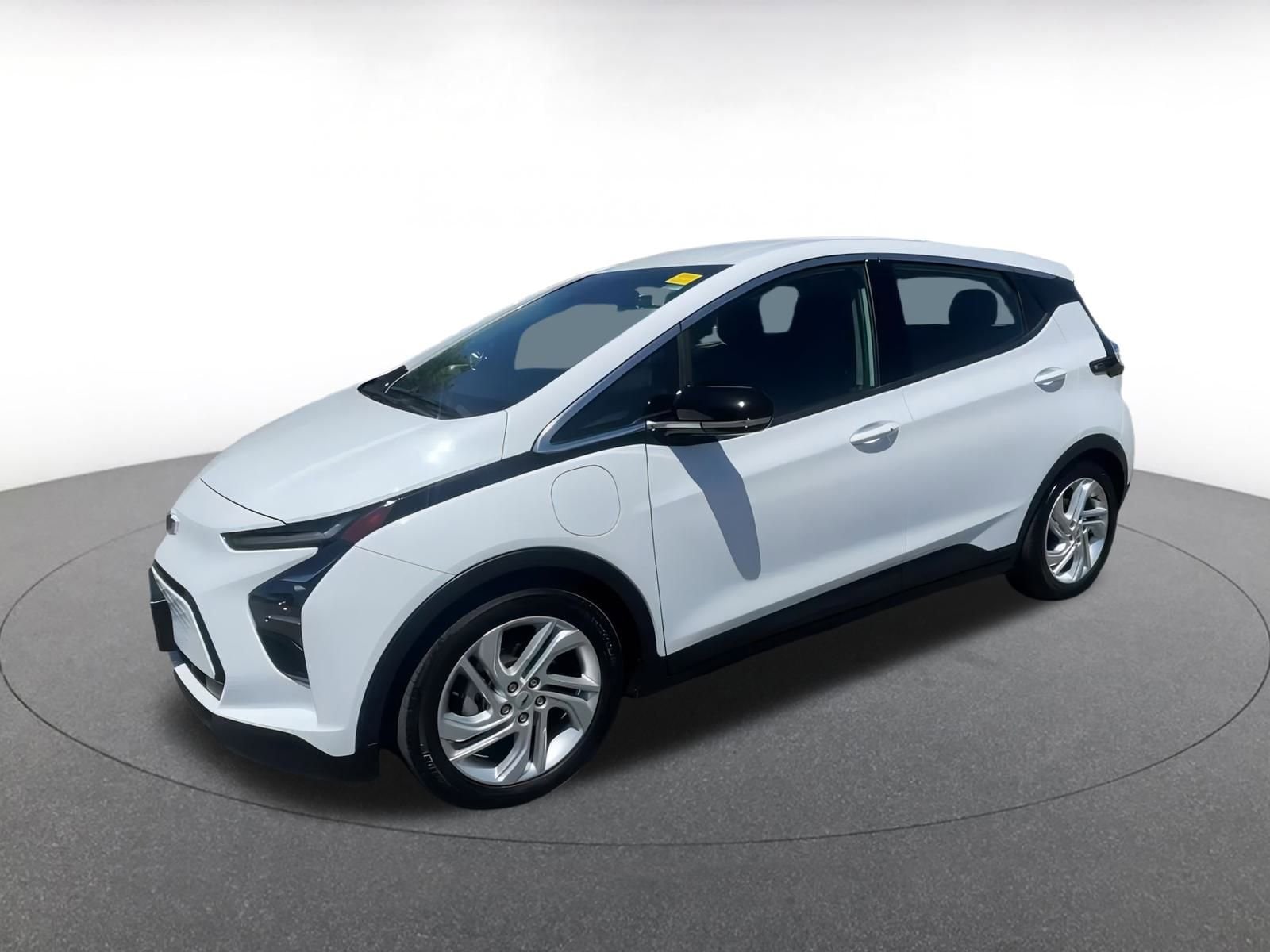 Thumbnail: 2023 Chevrolet Bolt EV - 8