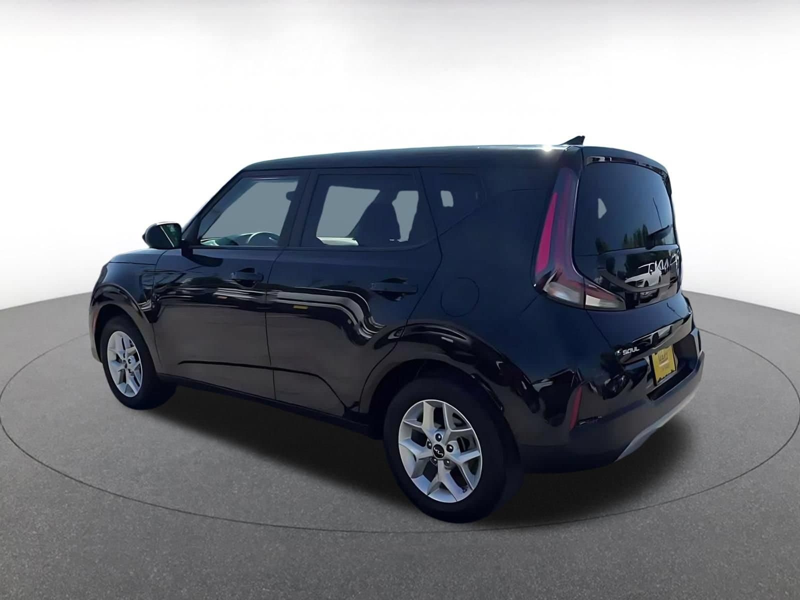 Thumbnail: 2025 Kia Soul - 9
