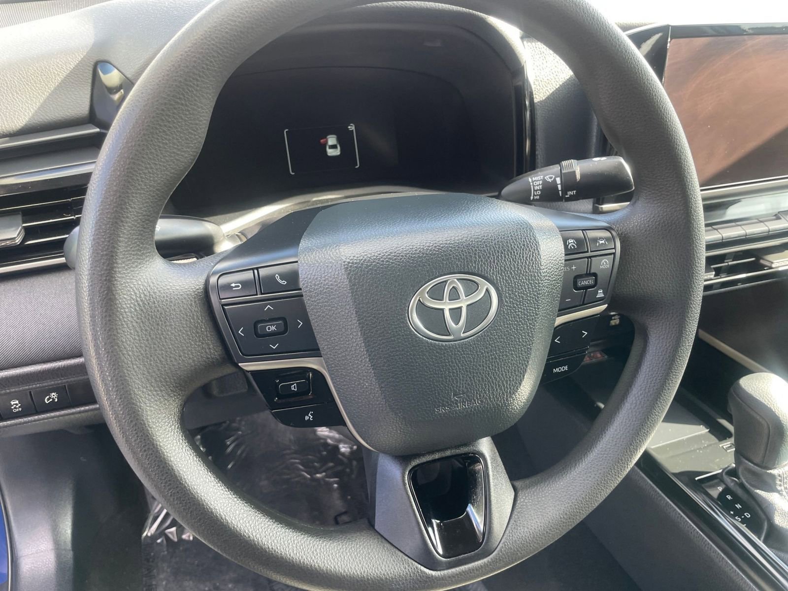 Thumbnail: 2025 Toyota Camry - 28