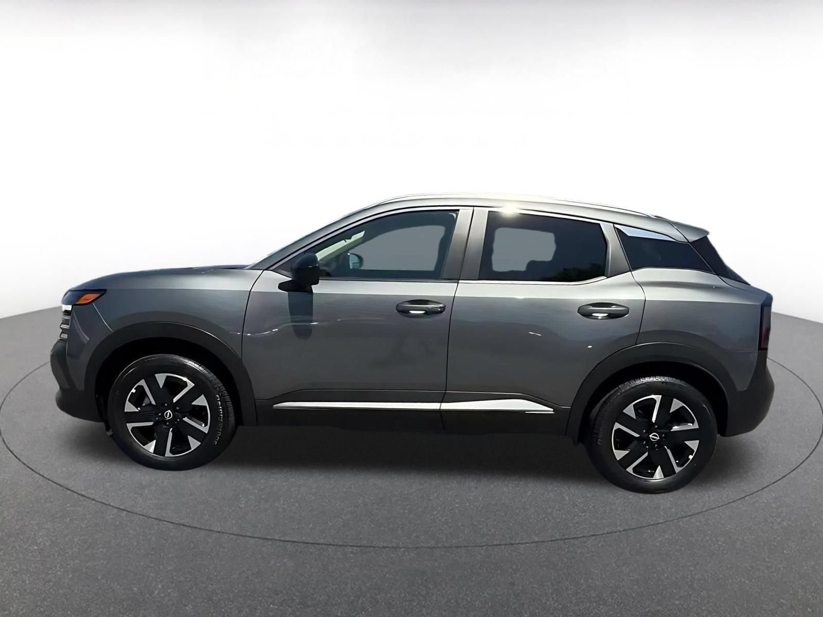 Thumbnail: 2026 Nissan Kicks - 8