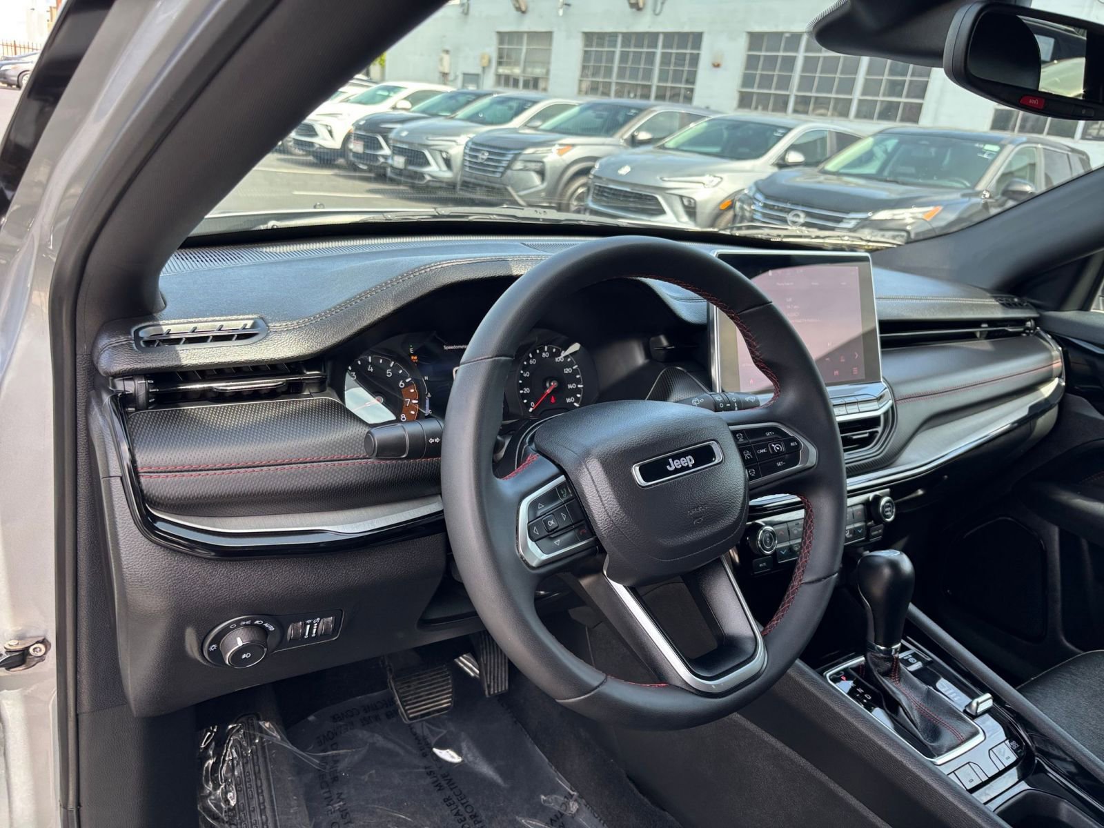 Thumbnail: 2025 Jeep Compass - 34