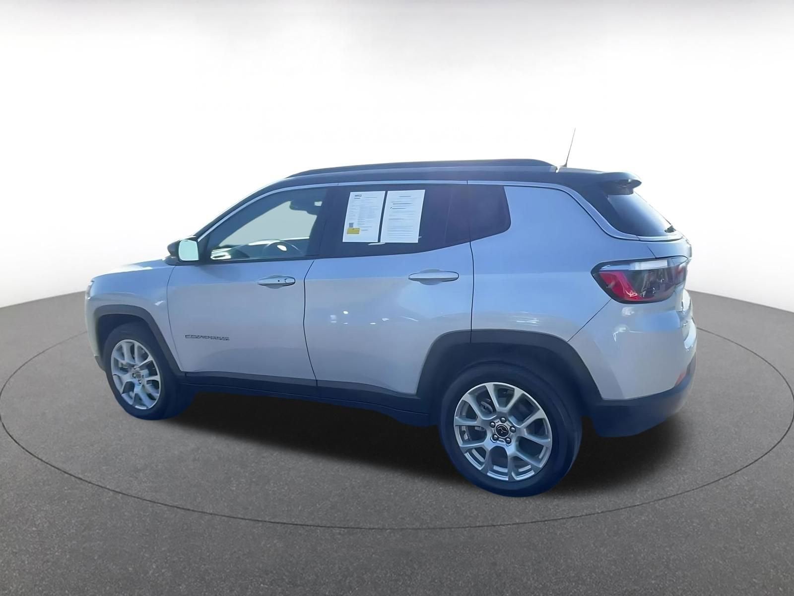 Thumbnail: 2025 Jeep Compass - 10