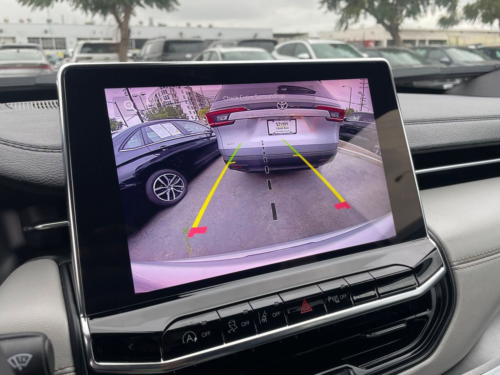 Thumbnail: 2025 Jeep Compass - 27