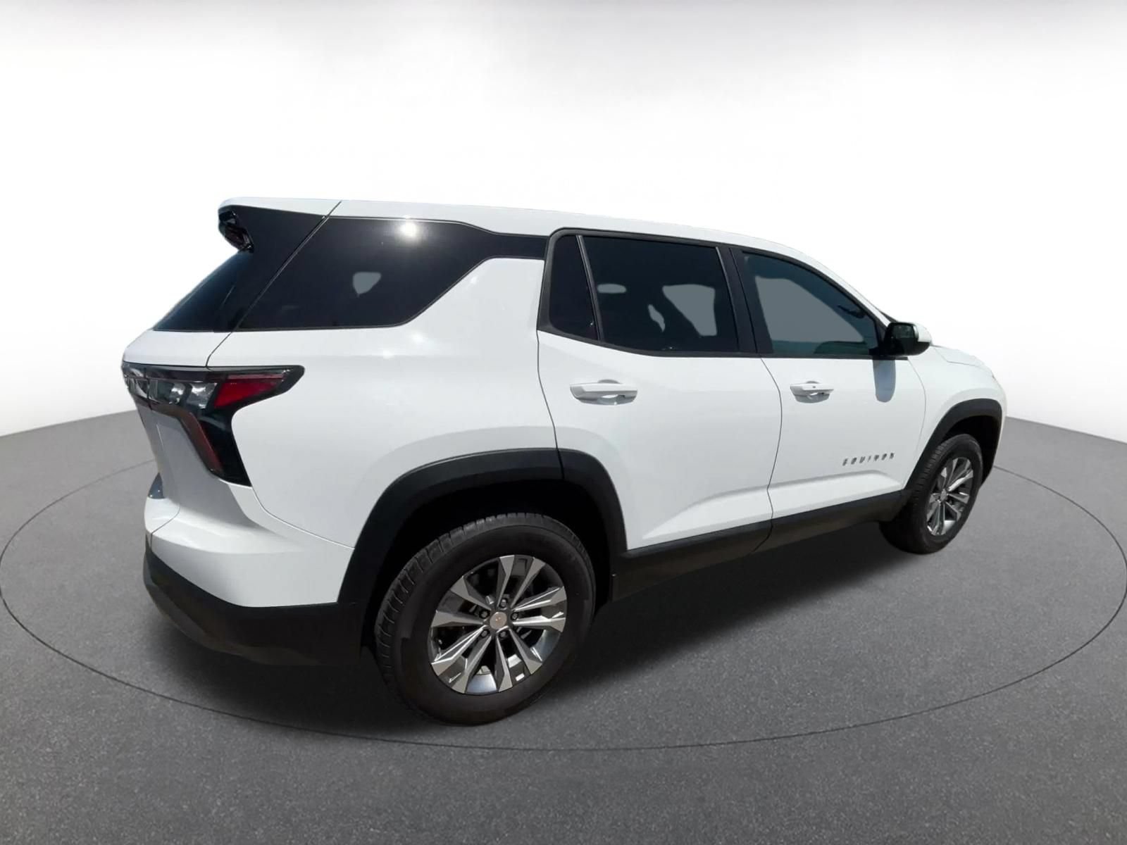 Thumbnail: 2025 Chevrolet Equinox - 11