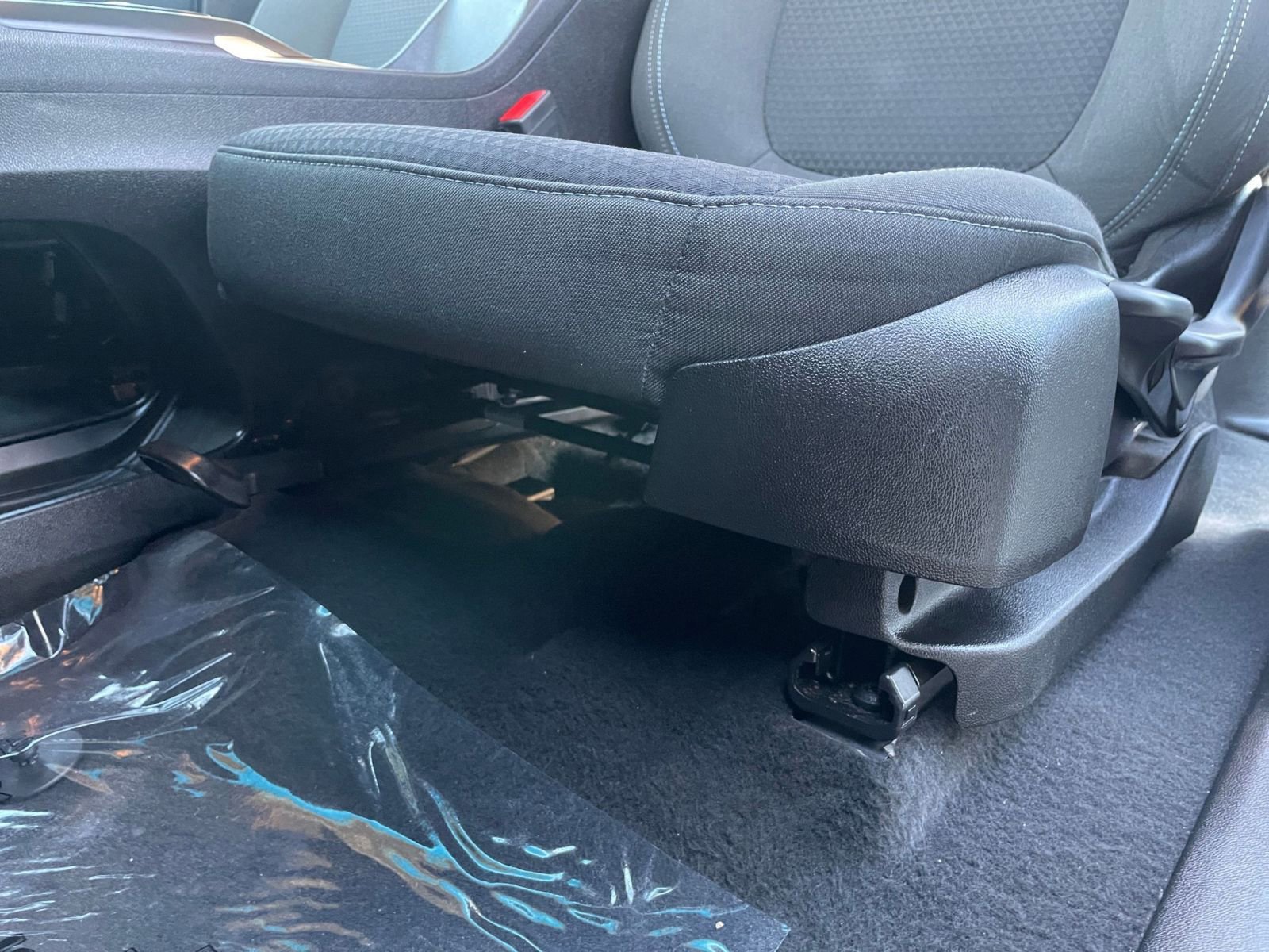 Thumbnail: 2023 Chevrolet Bolt EV - 28