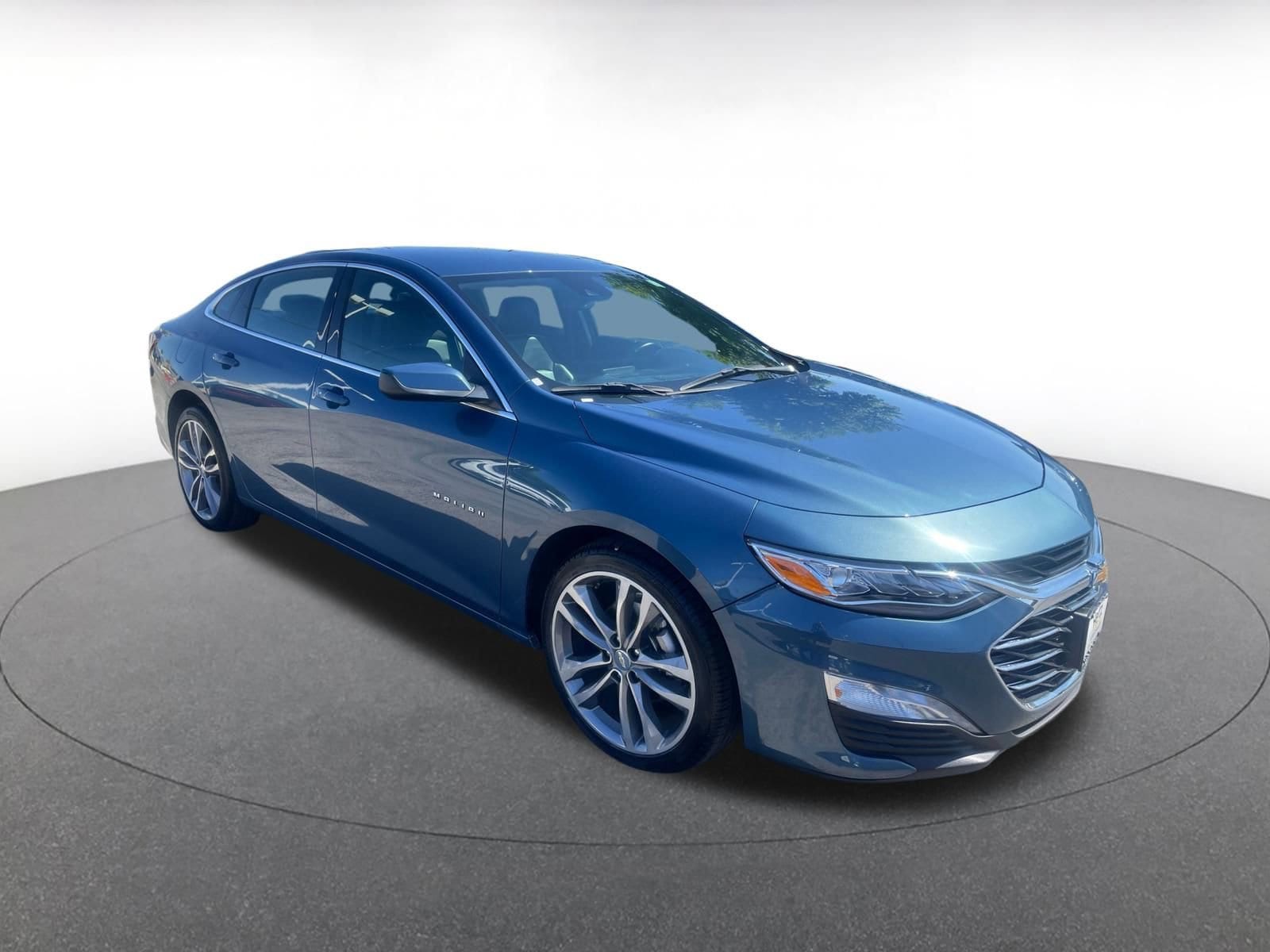 Thumbnail: 2024 Chevrolet Malibu - 1