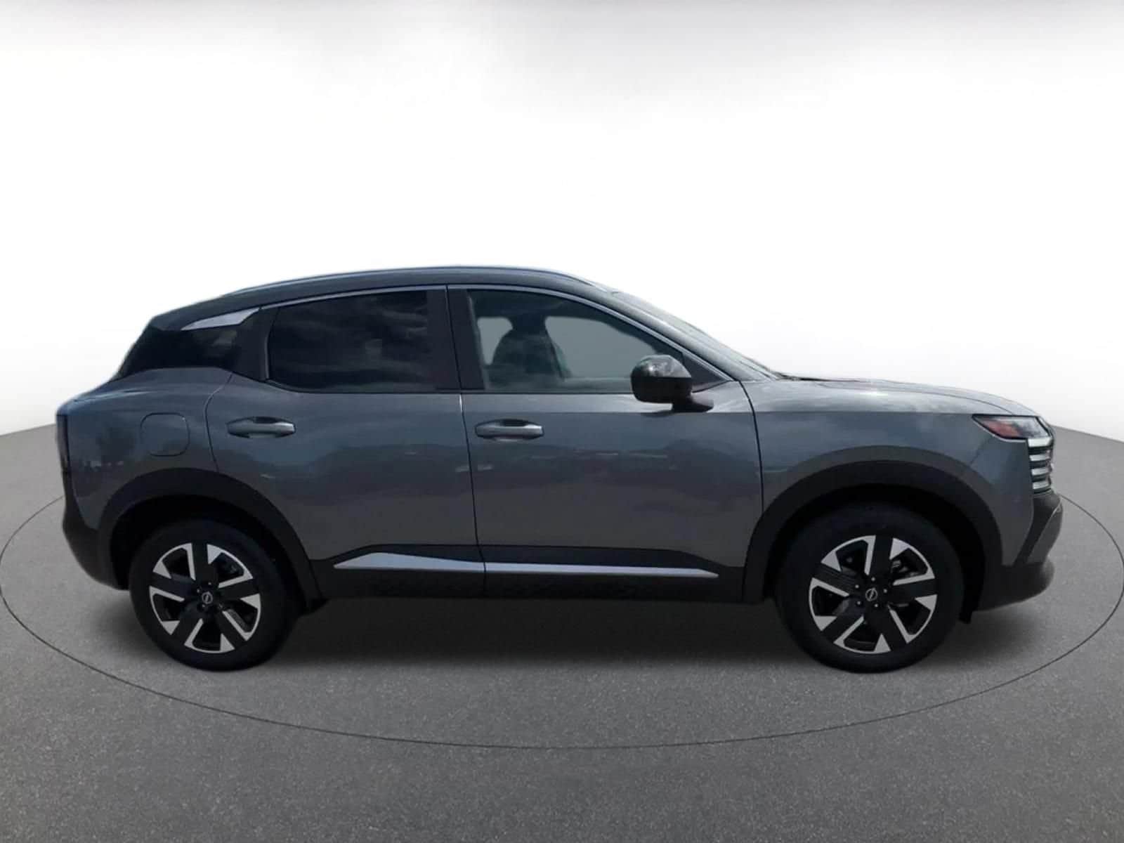 Thumbnail: 2026 Nissan Kicks - 16