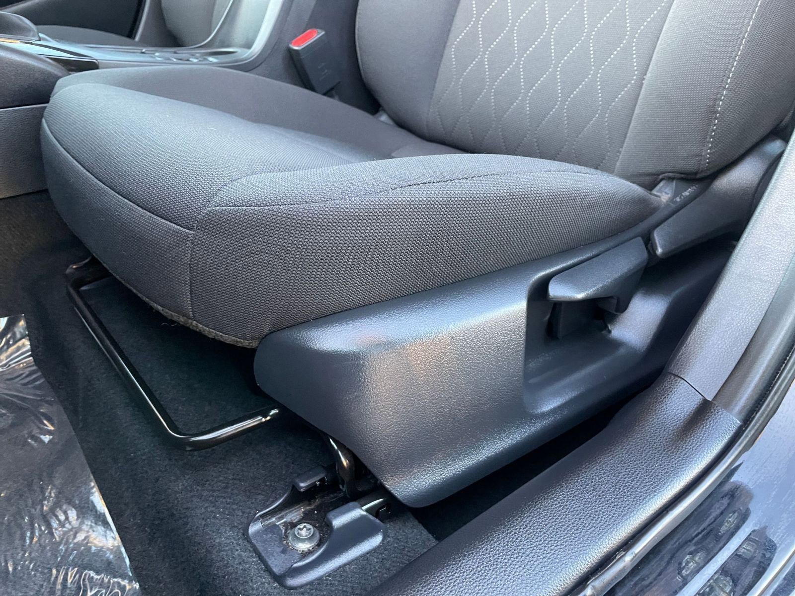 Thumbnail: 2025 Toyota Corolla - 23